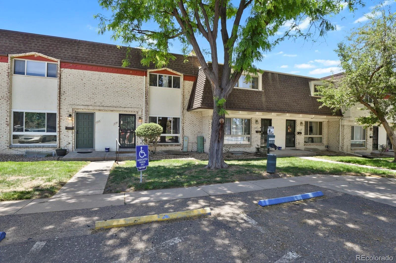 1235 S Monaco Street Parkway Denver CO 80224 | MLS #REC7934039 08222026173246 1600 3