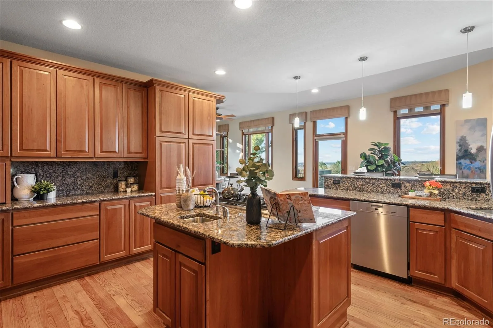 7130 Puma Trail Littleton CO 80125 | MLS #REC7938892 08042026024202 1600 14