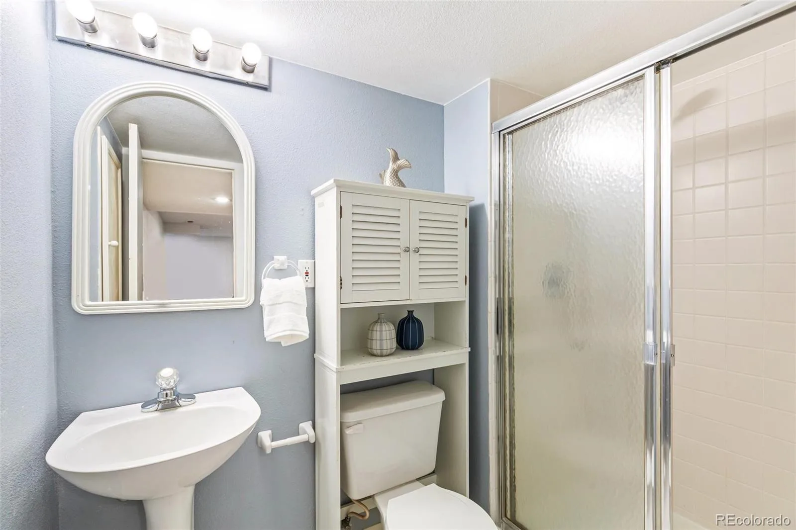 8148 S Humboldt Circle Centennial CO 80122 | MLS #REC7938903 06032026162918 1600 28
