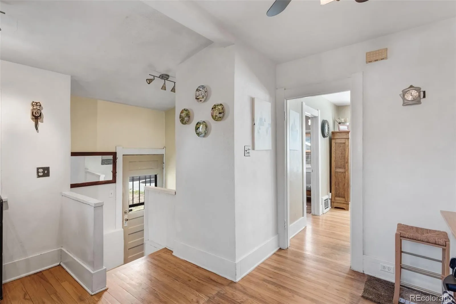 04142026152156 1600 16