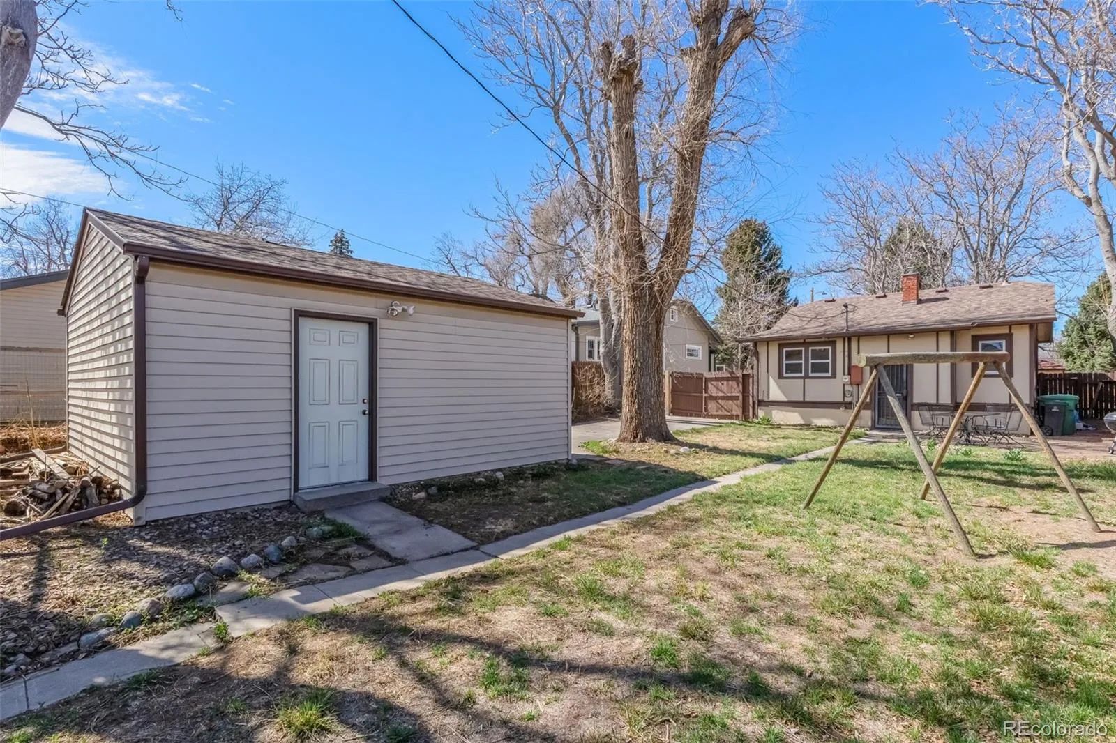 04142026152156 1600 28