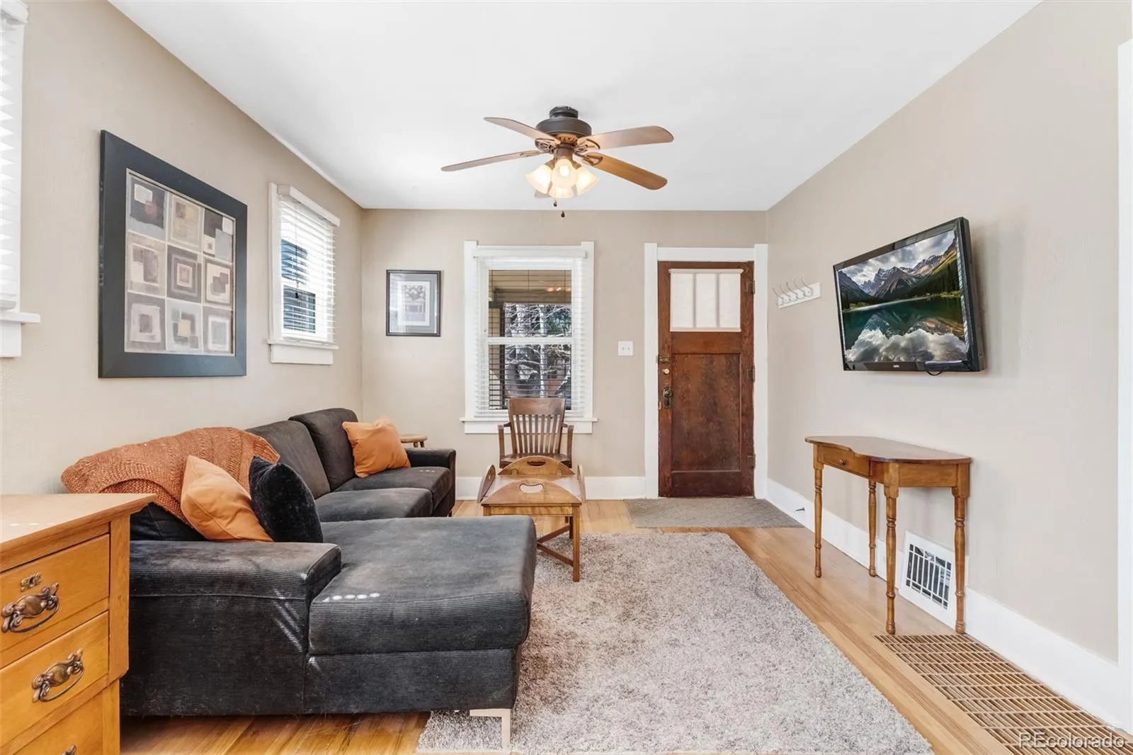 04142026152156 1600 4