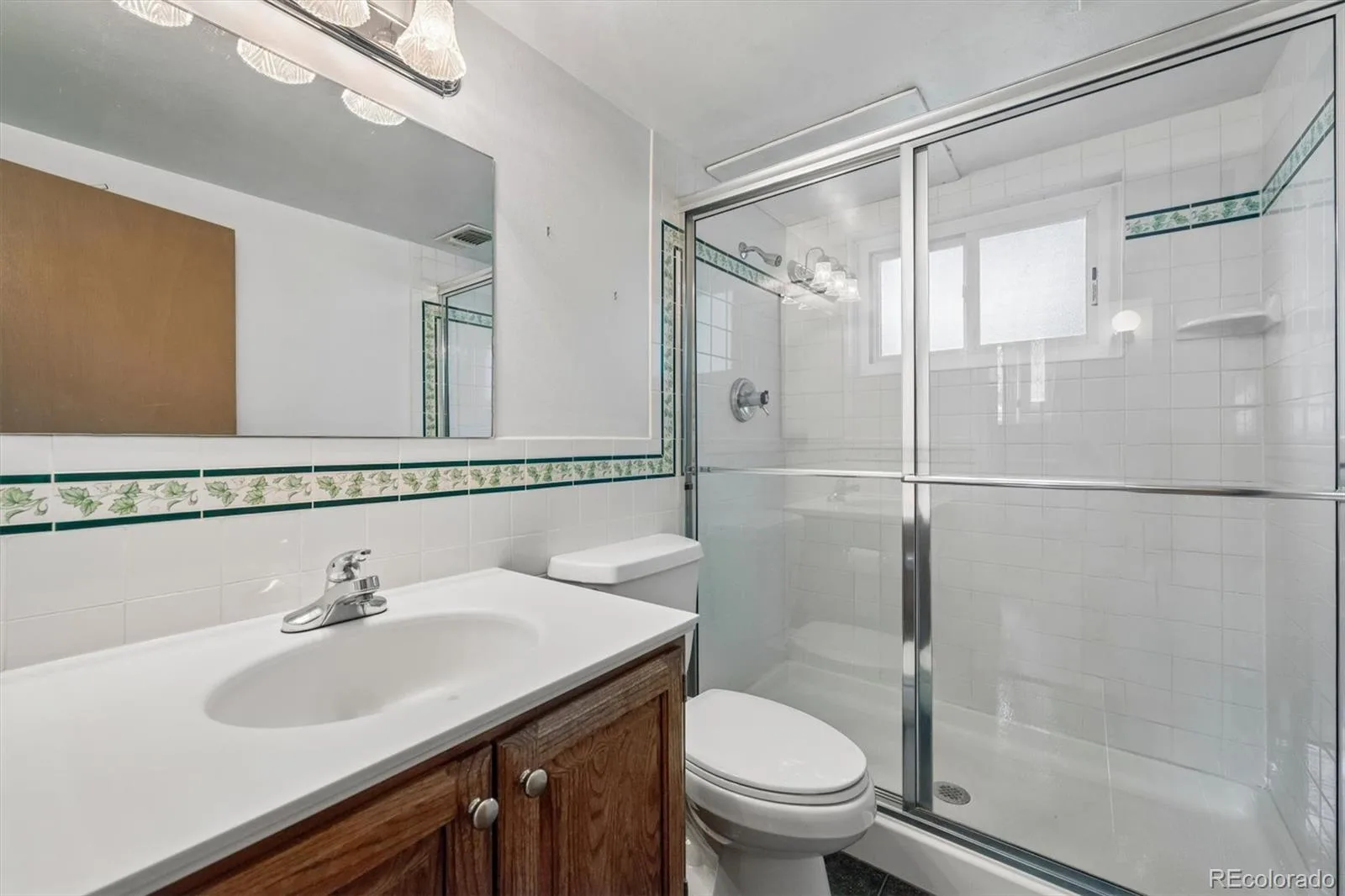 8447 W 24th Avenue Lakewood CO 80215 MLS #REC7942404 06262026151351 1600 15