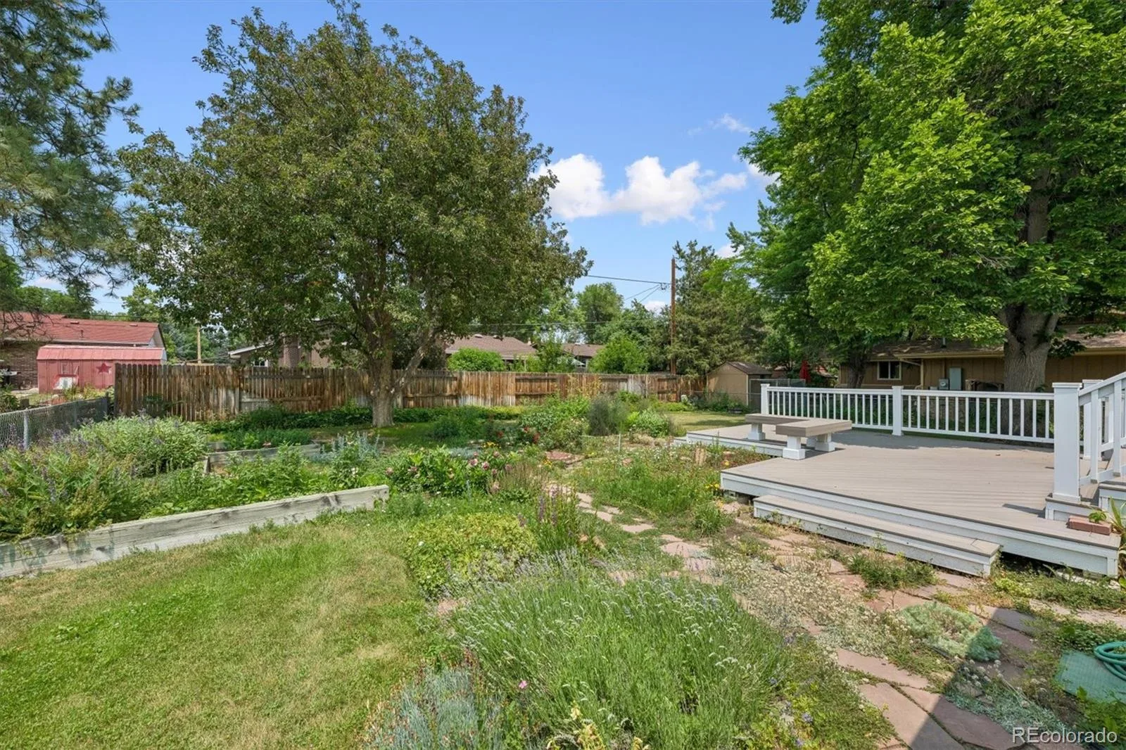 8447 W 24th Avenue Lakewood CO 80215 MLS #REC7942404 06262026151351 1600 19