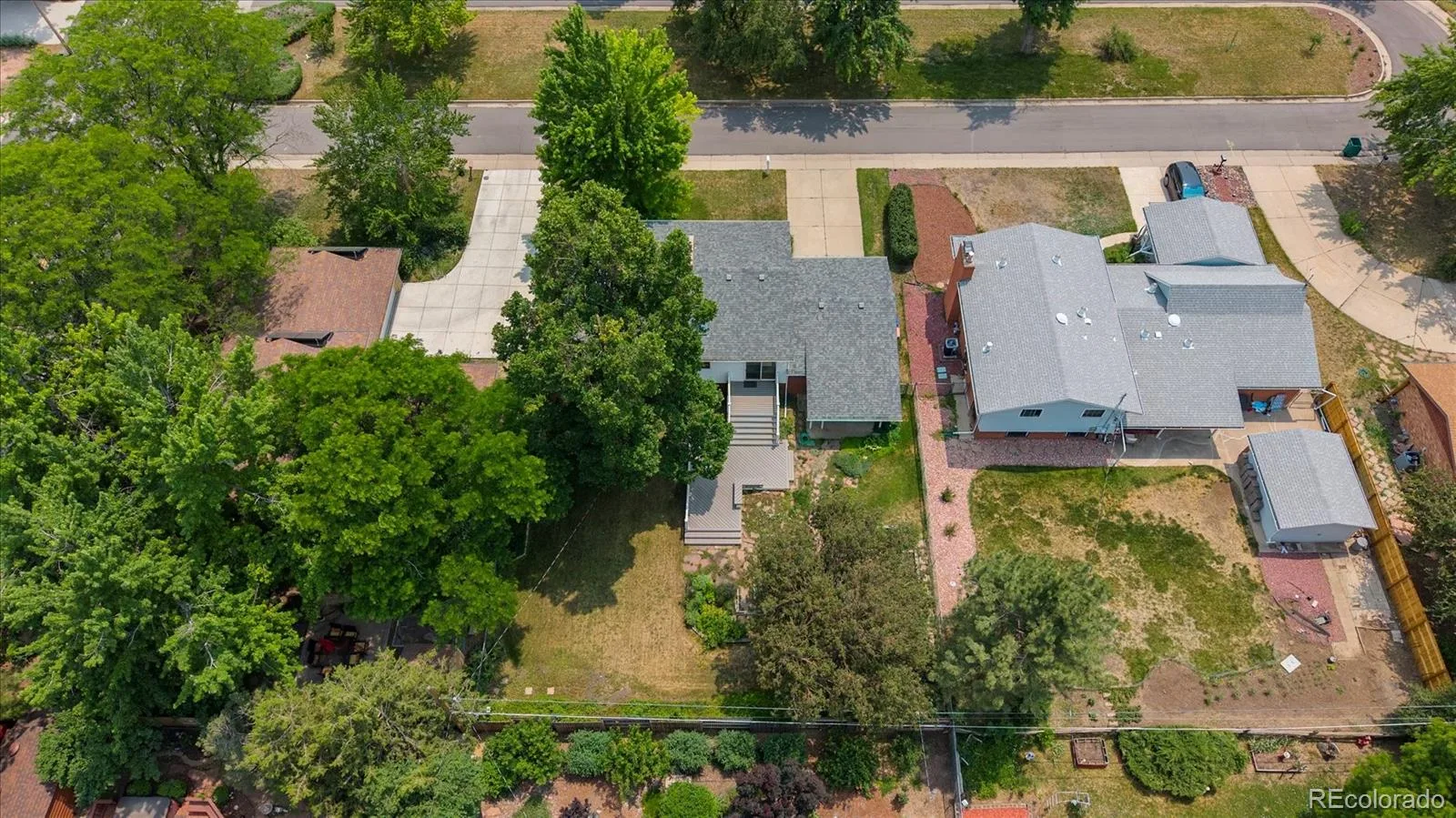 8447 W 24th Avenue Lakewood CO 80215 MLS #REC7942404 06262026151351 1600 27