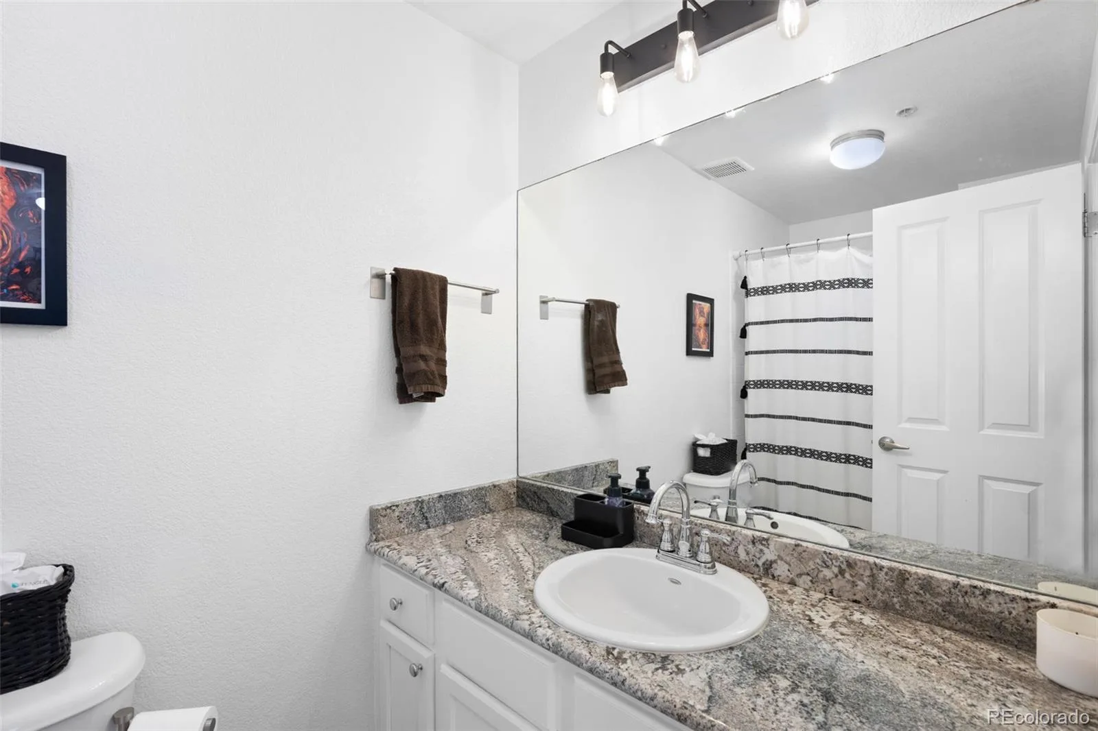 10052 W Ute Place #206 Littleton CO 80127 | MLS #REC7945154 08142026184706 1600 14