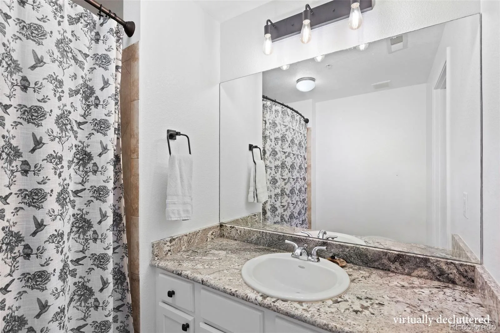 10052 W Ute Place #206 Littleton CO 80127 | MLS #REC7945154 08142026184706 1600 18