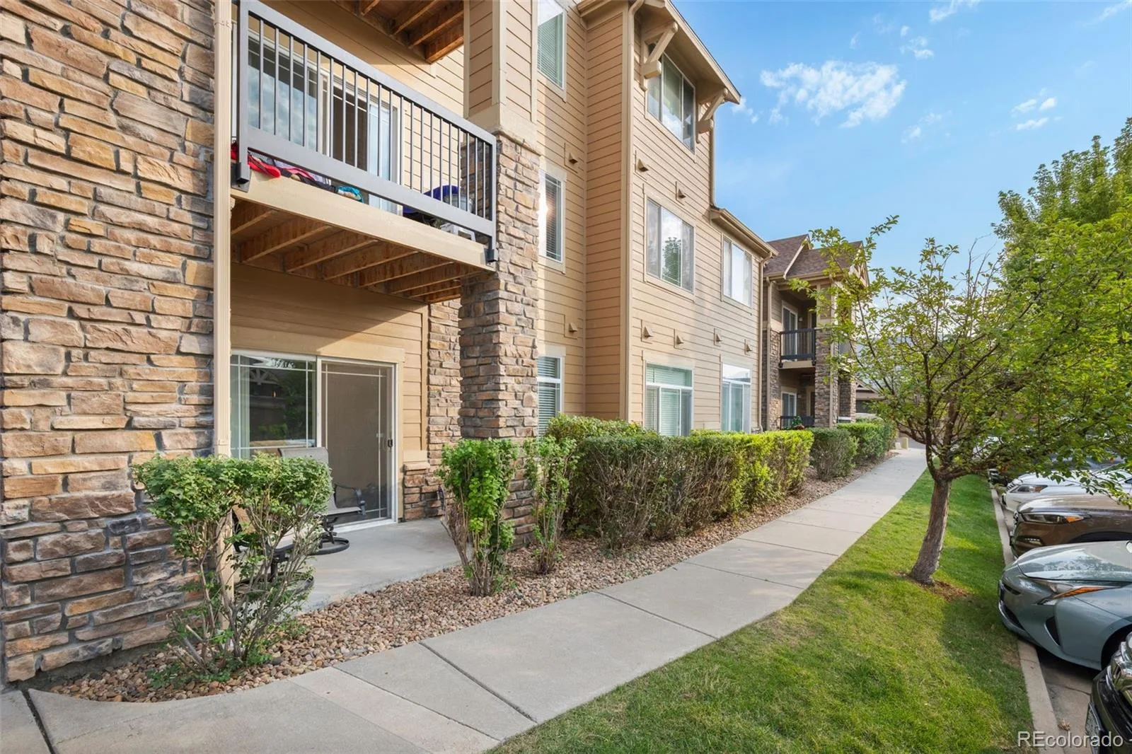 10052 W Ute Place #206 Littleton CO 80127 | MLS #REC7945154 08142026184706 1600 23