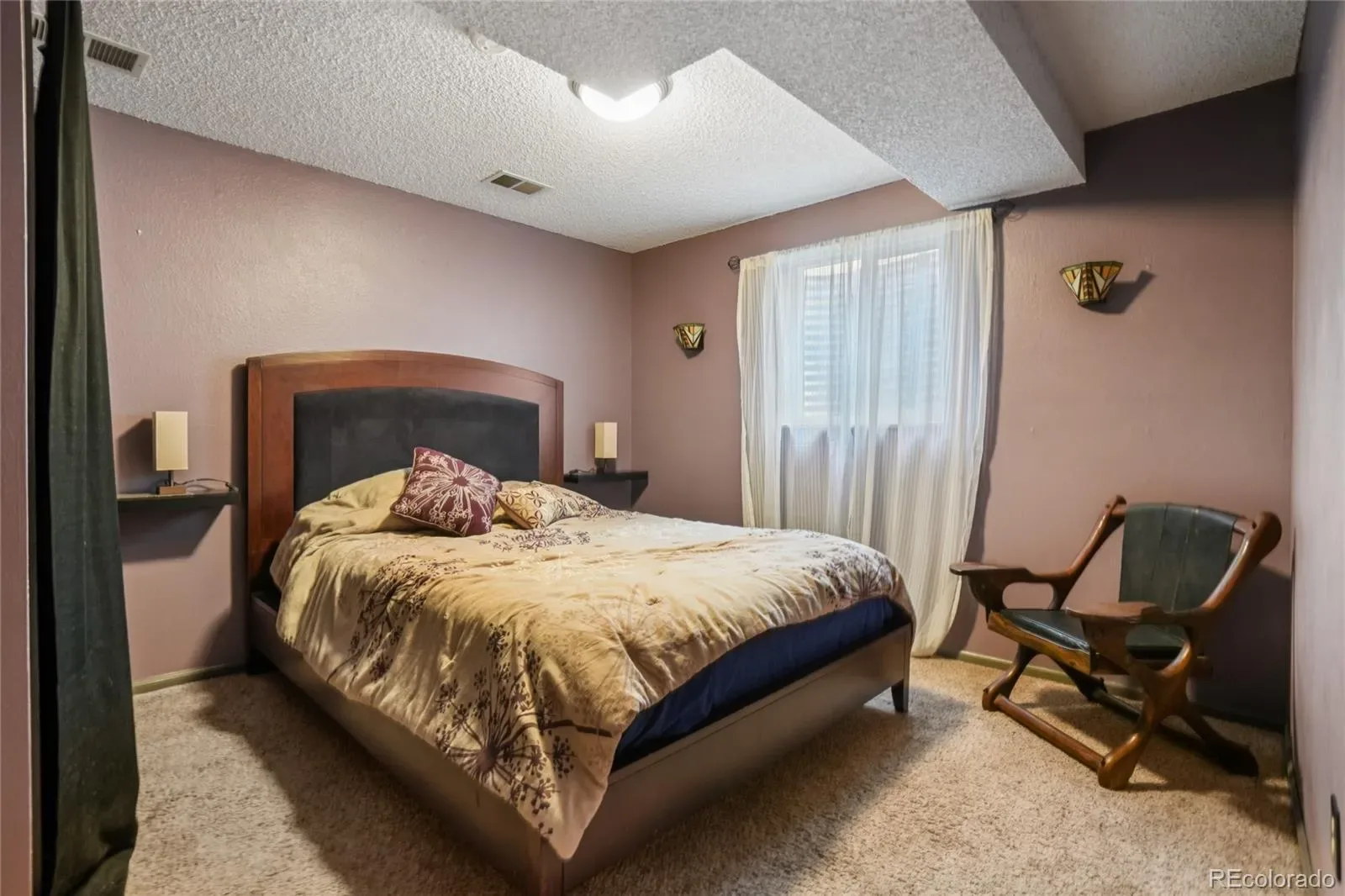 03262026173542 1600 22