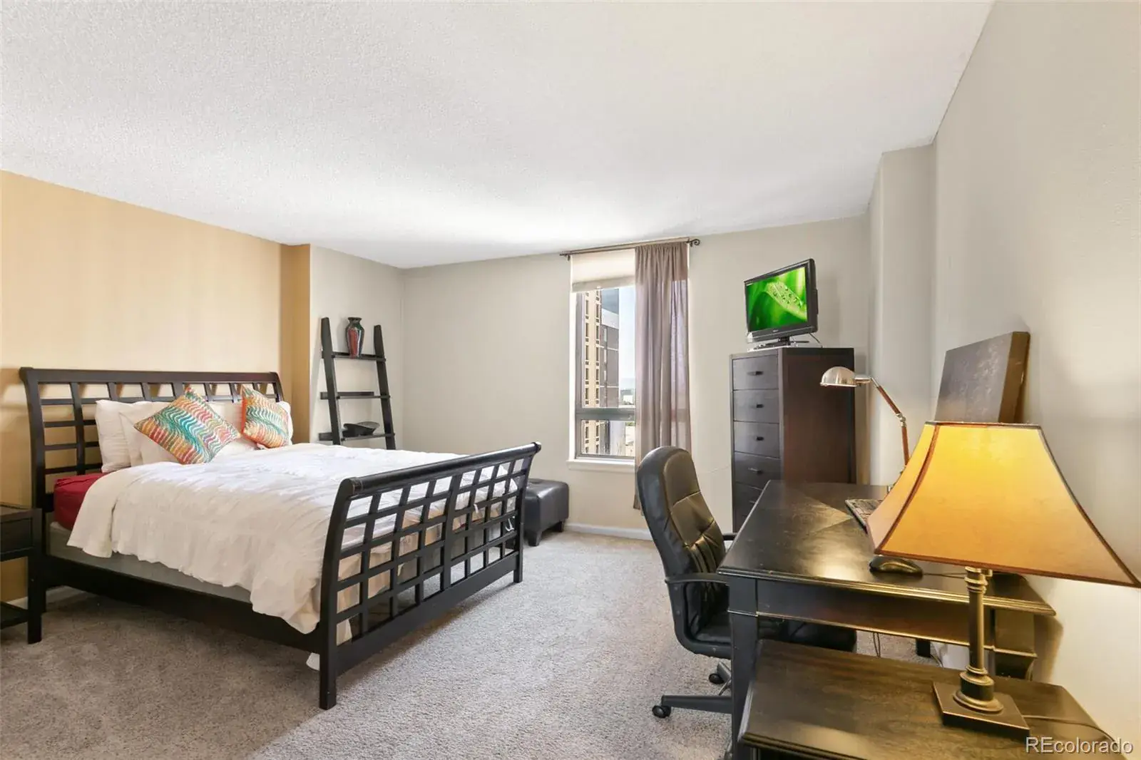 1020 15th Street #16A Denver CO 80202 MLS #REC7946490 02212026001415 1600 18