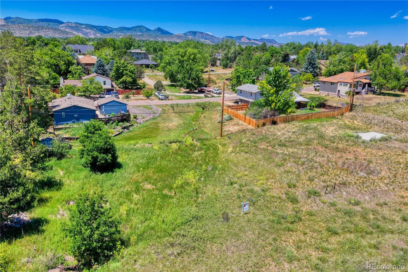 7873 S Carr Court Littleton CO 80128 | MLS #REC7946492 07042026214238 1600 12