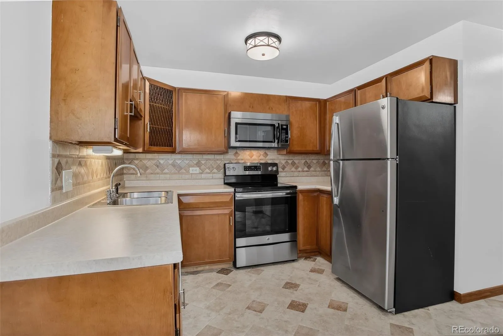 9150 E Center Avenue #12A Denver CO 80247 MLS #REC7947441 04102026203732 1600 11