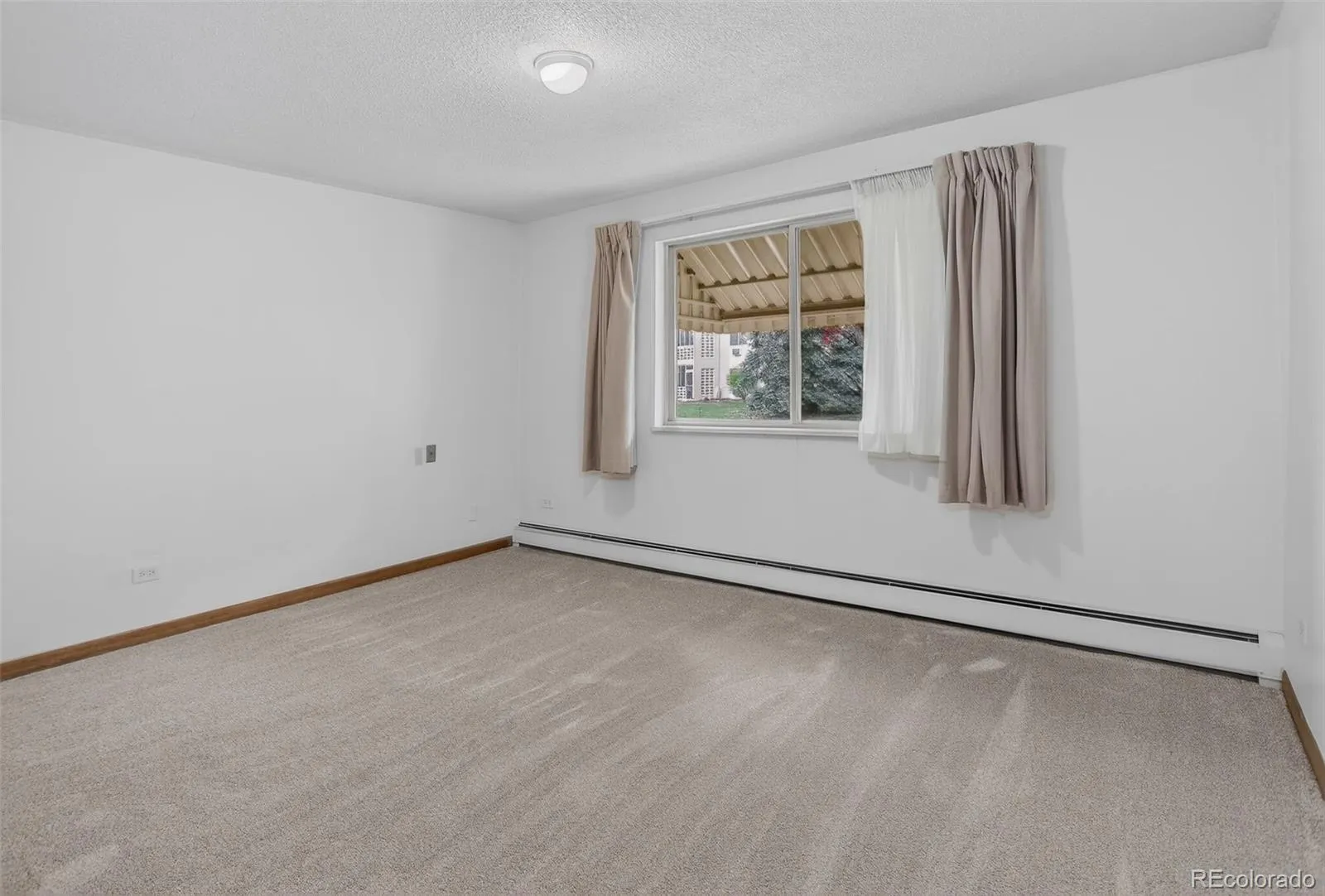 9150 E Center Avenue #12A Denver CO 80247 MLS #REC7947441 04102026203732 1600 22
