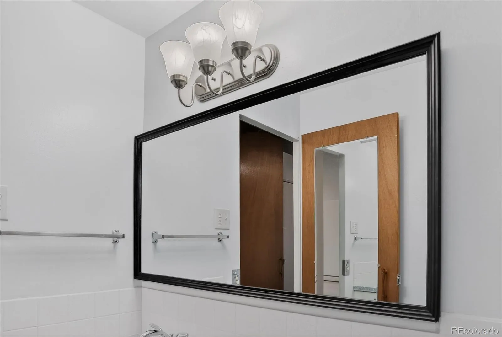9150 E Center Avenue #12A Denver CO 80247 MLS #REC7947441 04102026203732 1600 28