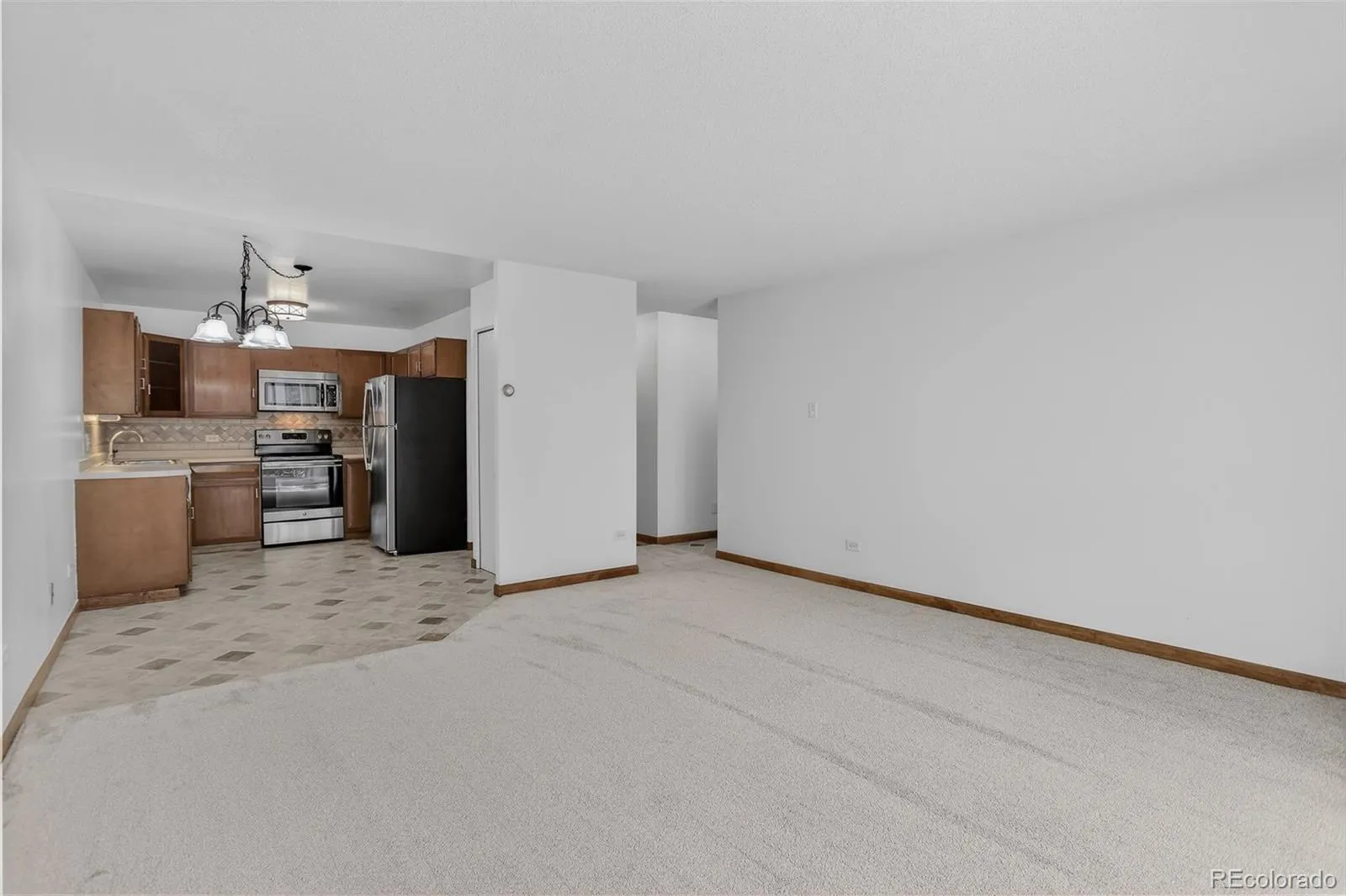 9150 E Center Avenue #12A Denver CO 80247 MLS #REC7947441 04102026203732 1600 9