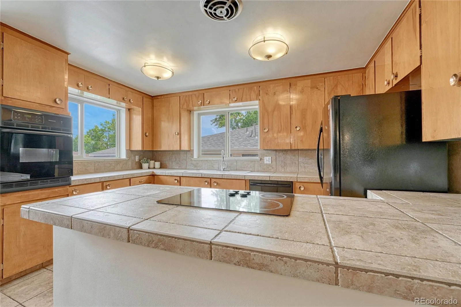 2280 Newland Street Edgewater CO 80214 MLS #REC7948262 06082026204958 1600 20