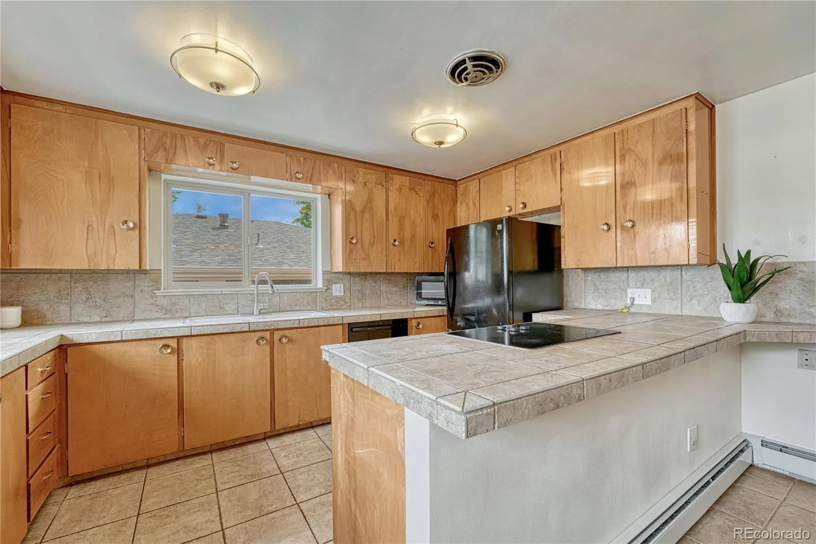 2280 Newland Street Edgewater CO 80214 MLS #REC7948262 06082026204958 1600 21
