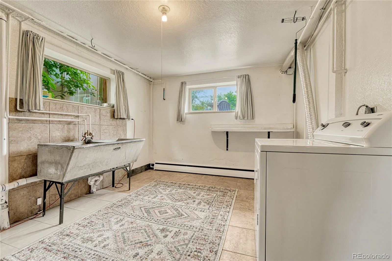 2280 Newland Street Edgewater CO 80214 MLS #REC7948262 06082026204958 1600 37