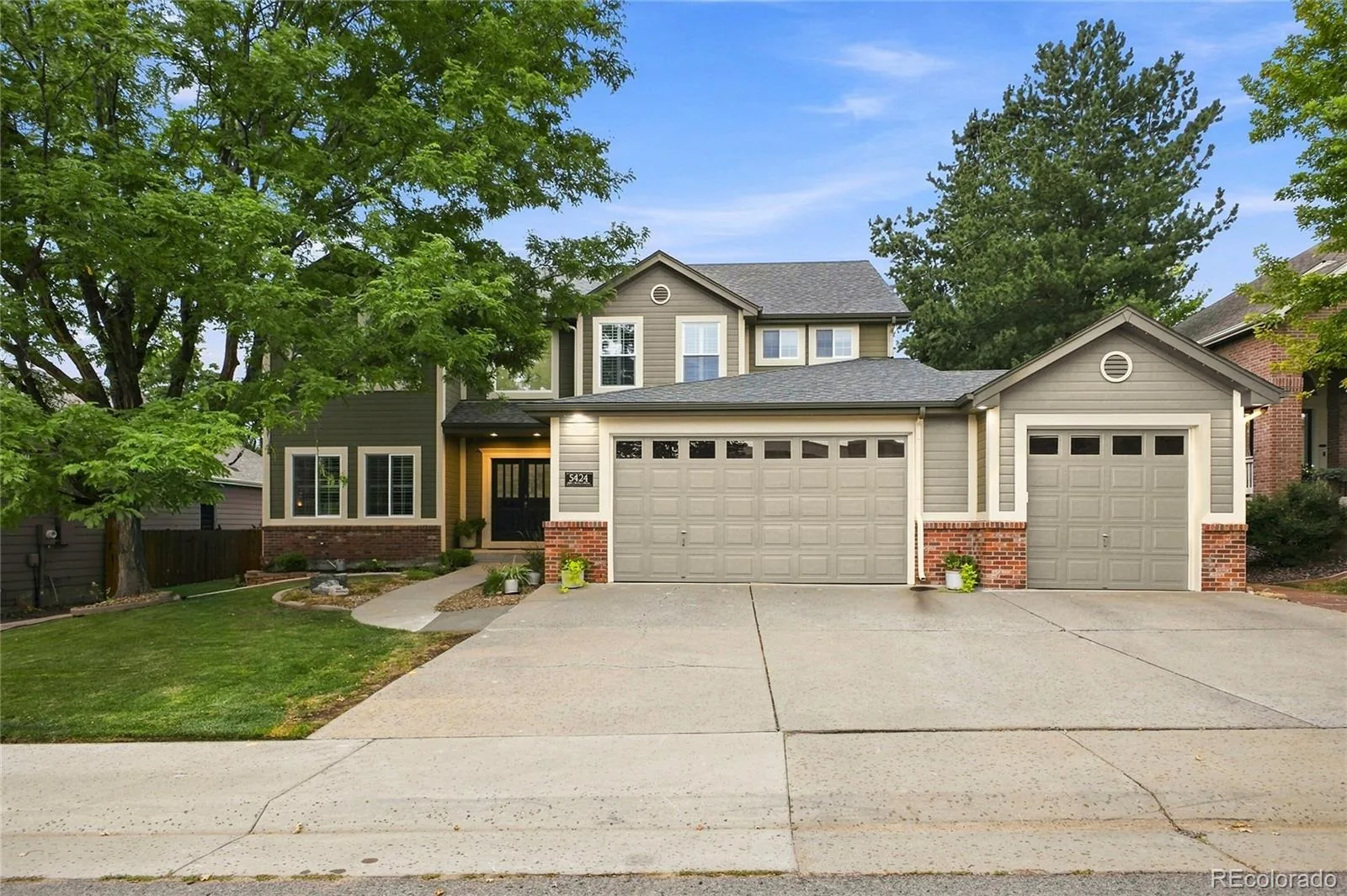 5424 E Dry Creek Circle Centennial CO 80122 | MLS #REC7948523 08142026184711 1600 1