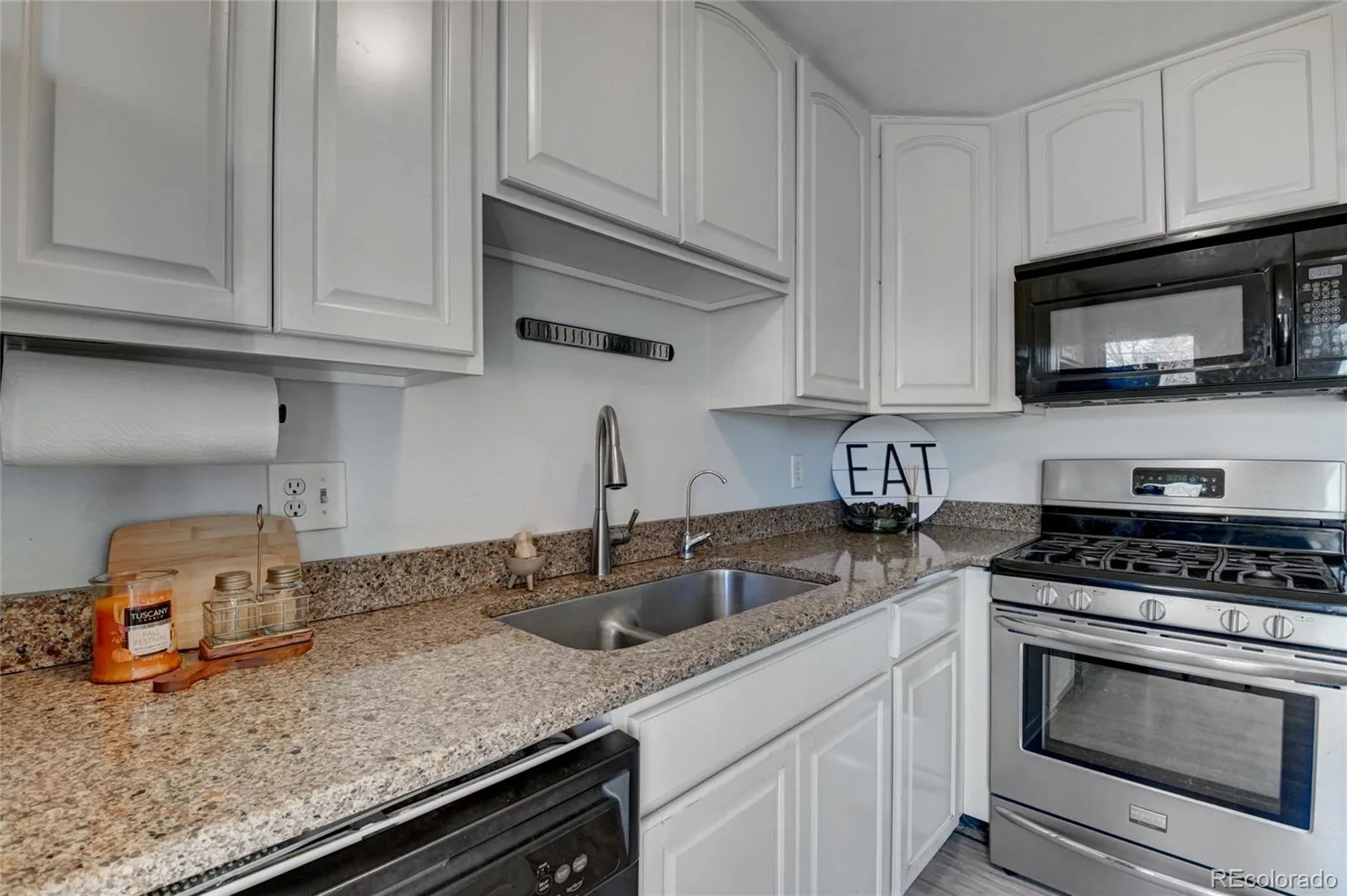8528 Fenton Street Arvada CO 80003 MLS #REC7949174 05052026225613 1600 5