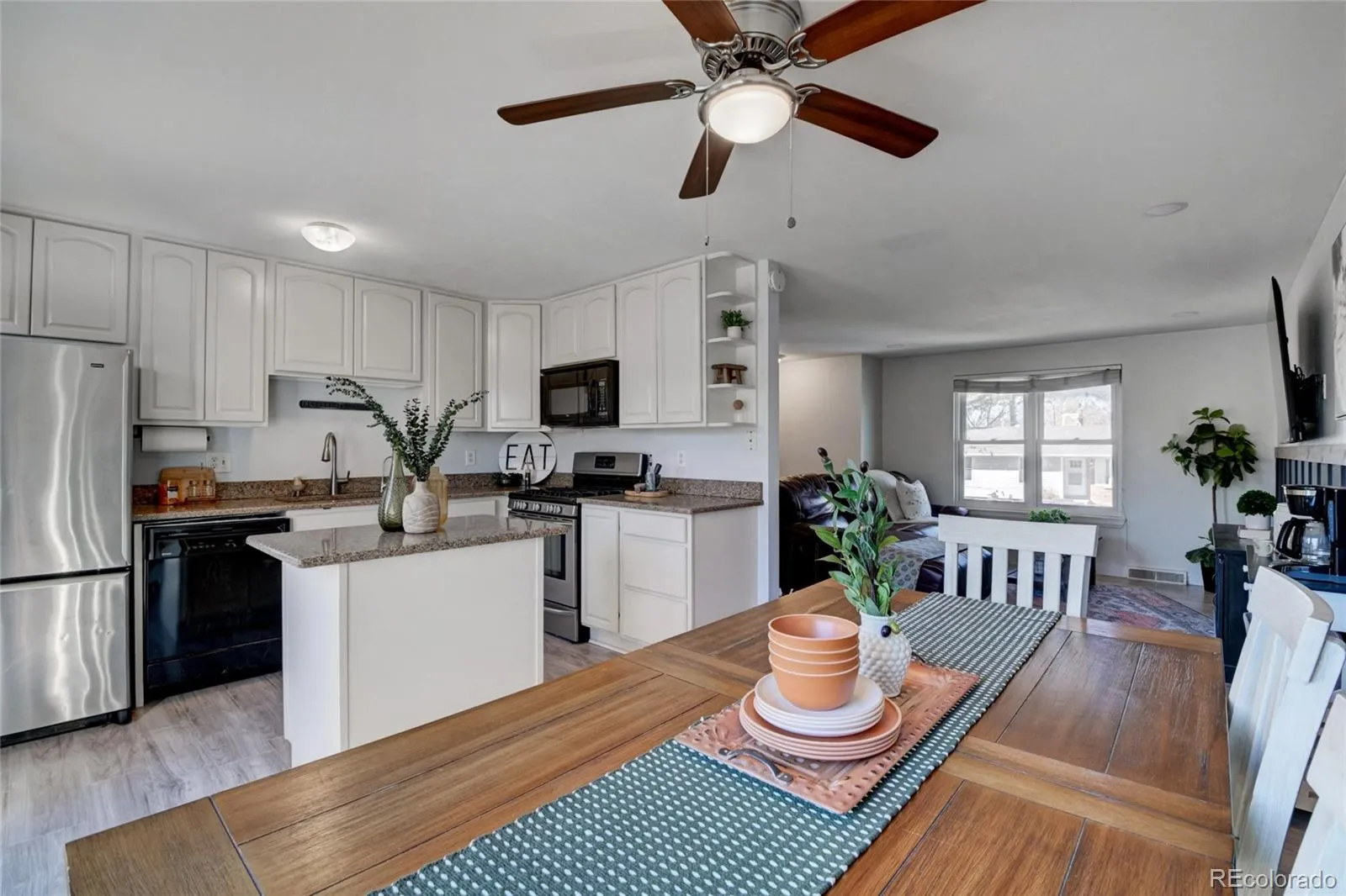 8528 Fenton Street Arvada CO 80003 MLS #REC7949174 05052026225613 1600 7