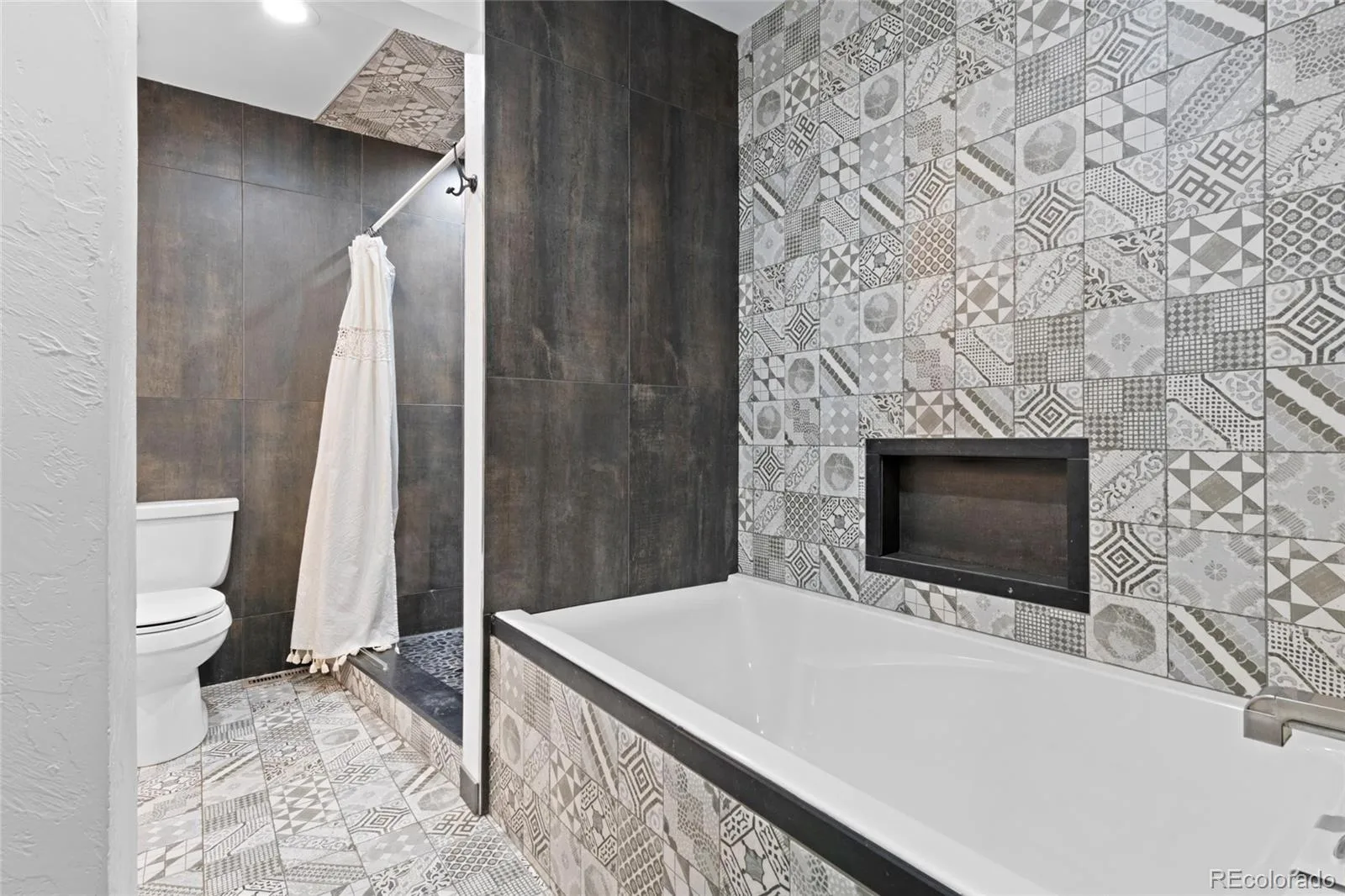 7900 W Layton Avenue #810 Littleton CO 80123 MLS #REC7949684 06022026063014 1600 20