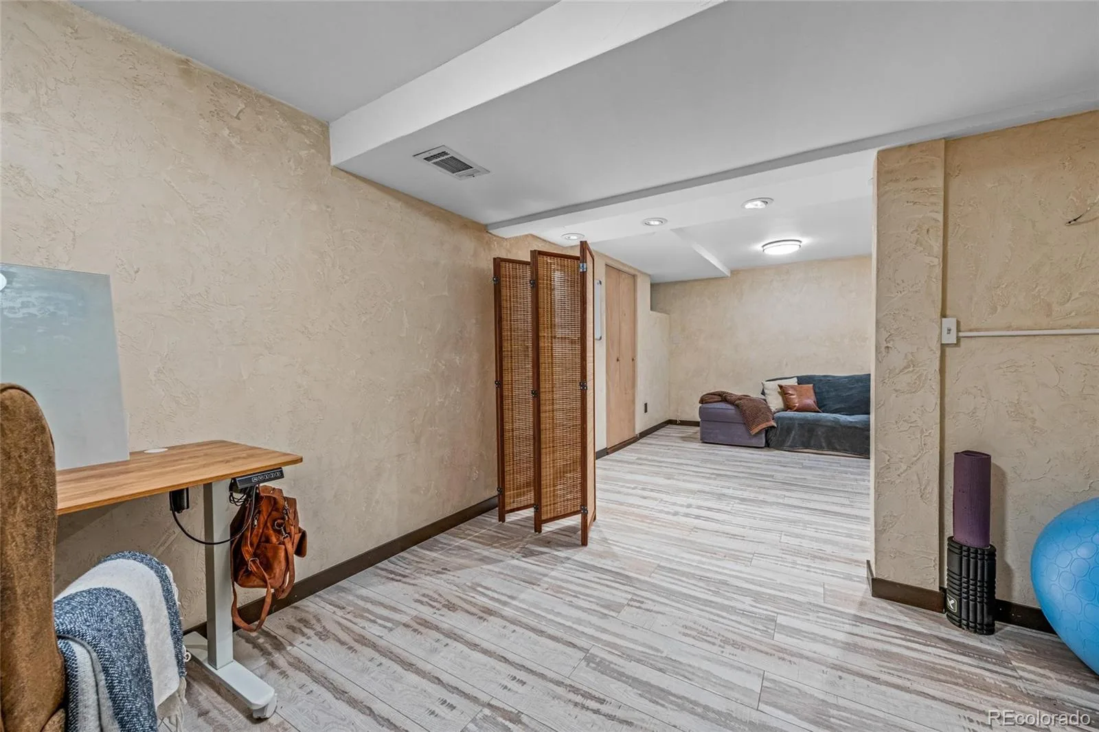 7900 W Layton Avenue #810 Littleton CO 80123 MLS #REC7949684 06022026063014 1600 31