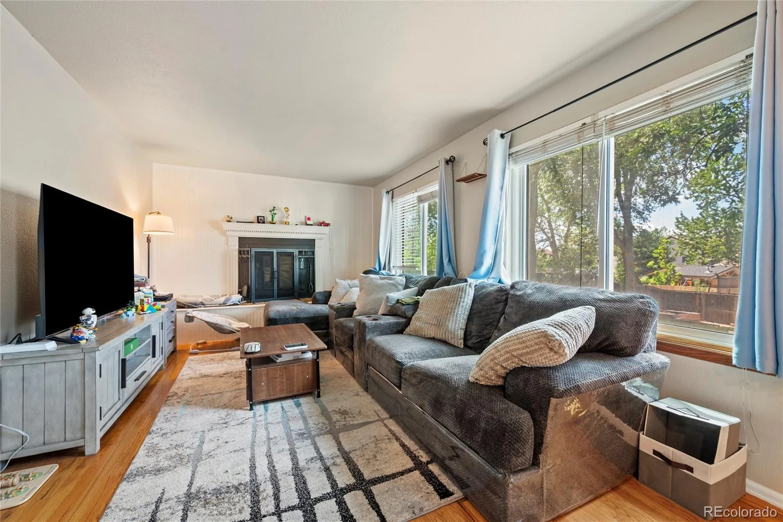 881 S Memphis Way Aurora CO 80017 MLS #REC7950162 06092026043003 1600 6