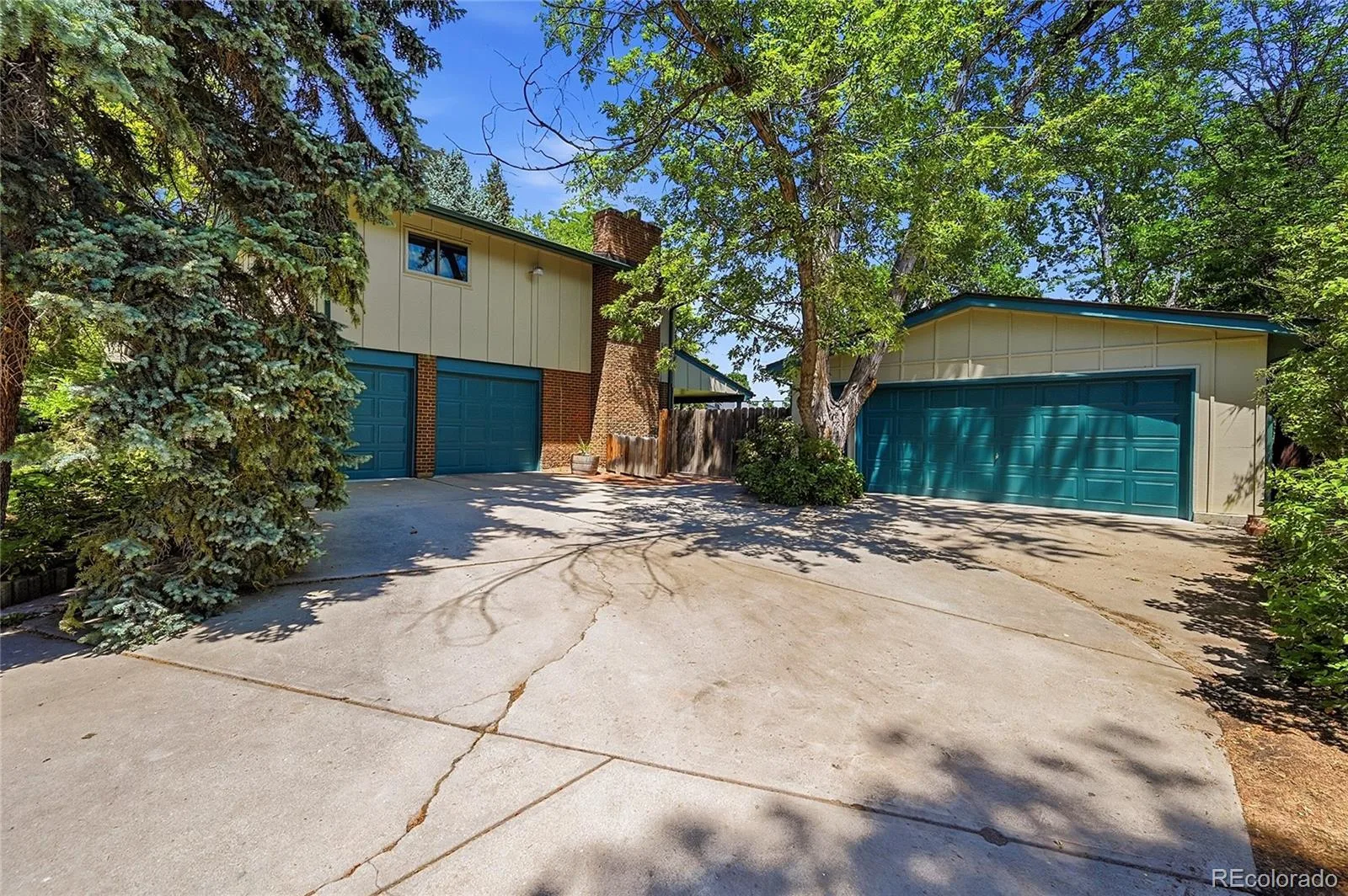 7582 S Ames Way Littleton CO 80128 | MLS #REC7950726 06222026190436 1600 35