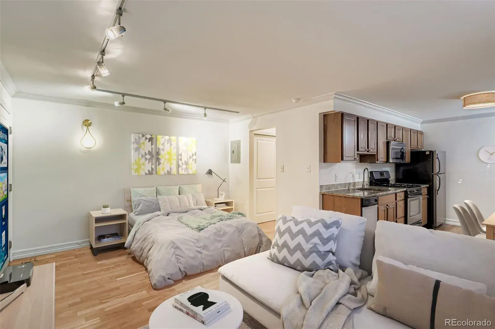 1330 Race Street #3 Denver CO 80206 MLS #REC7951839 10272025005210 1600 11