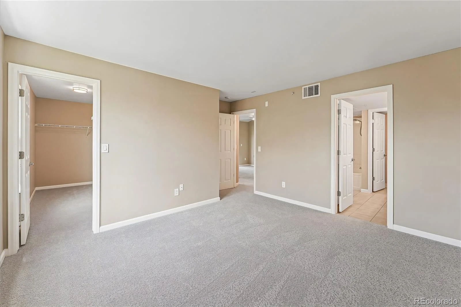 12824 Ironstone Way #302 Parker CO 80134 | MLS #REC7952173 08122026071551 1600 20