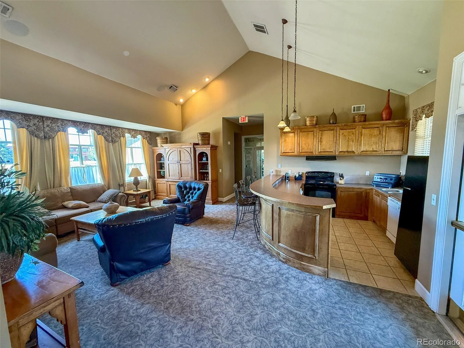 12824 Ironstone Way #302 Parker CO 80134 | MLS #REC7952173 08122026071551 1600 38
