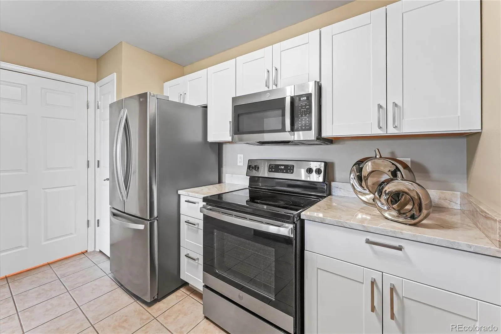 12824 Ironstone Way #302 Parker CO 80134 | MLS #REC7952173 08122026071551 1600 8