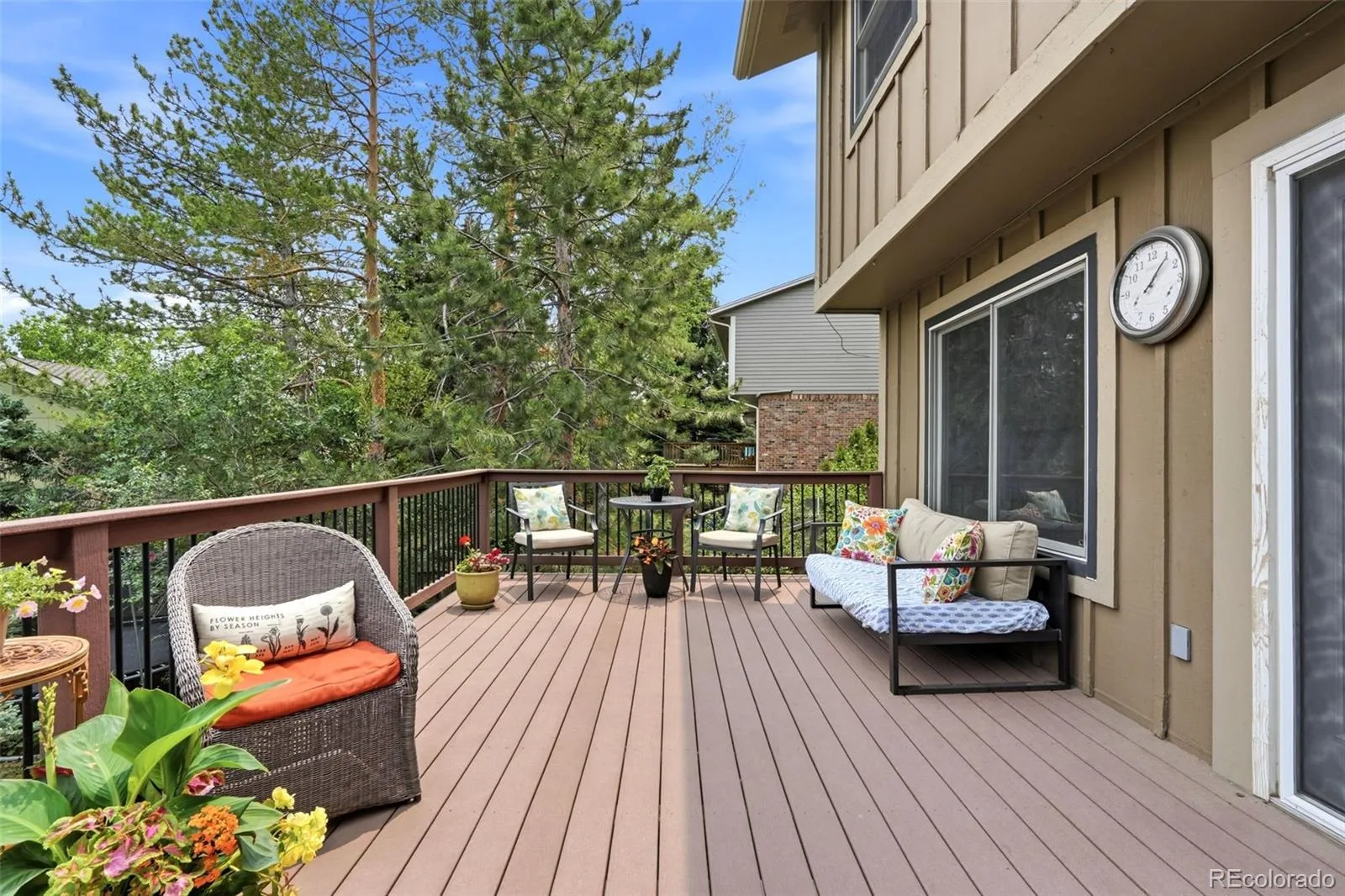 7472 S Fillmore Circle Littleton CO 80122 MLS #REC7953626 06252026000838 1600 39