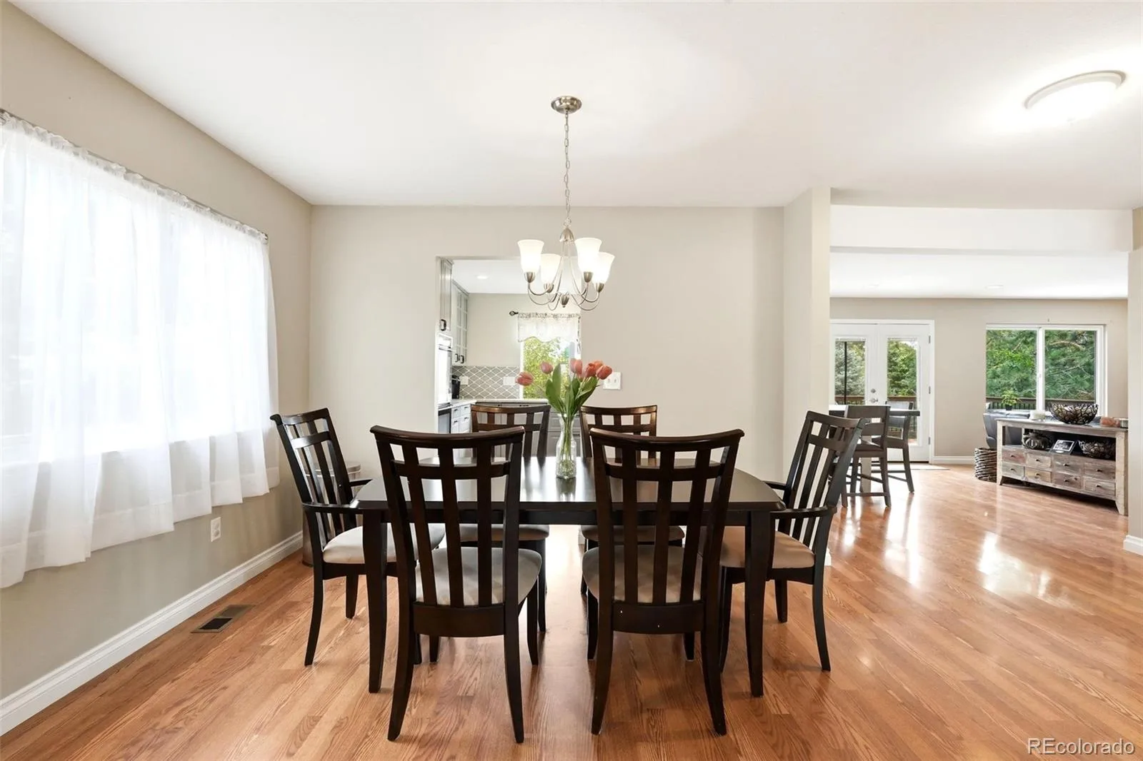 7472 S Fillmore Circle Littleton CO 80122 MLS #REC7953626 06252026000838 1600 9