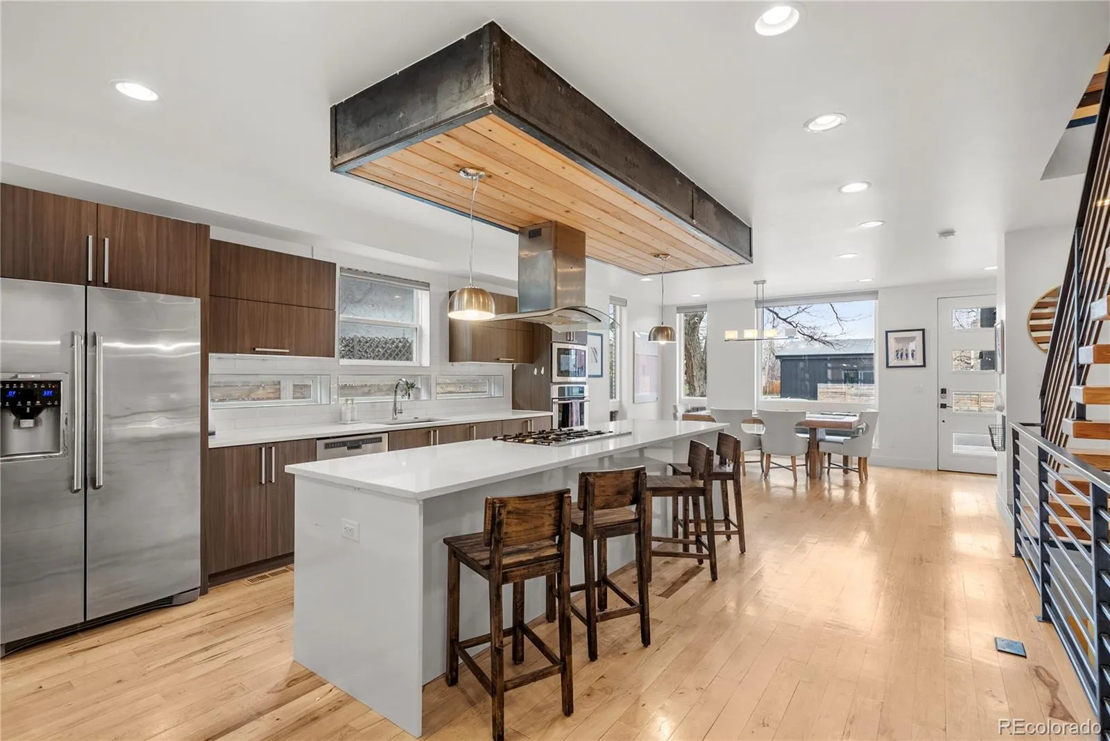 04012026165145 1600 1