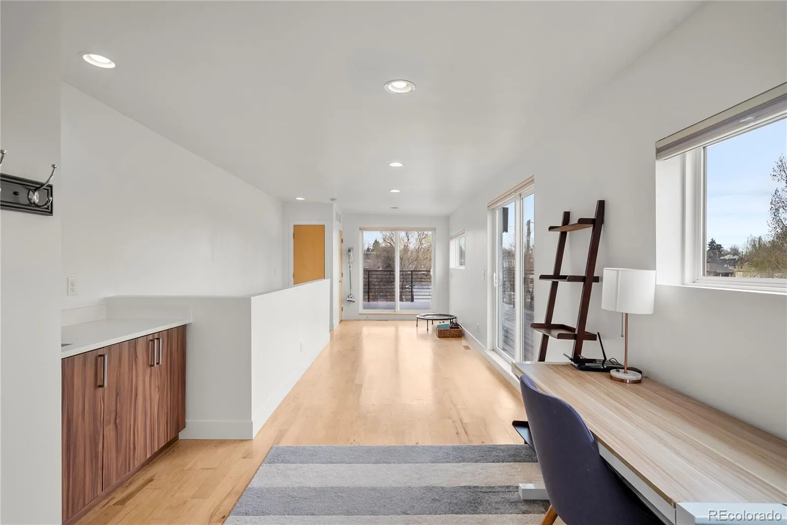 04012026165145 1600 20