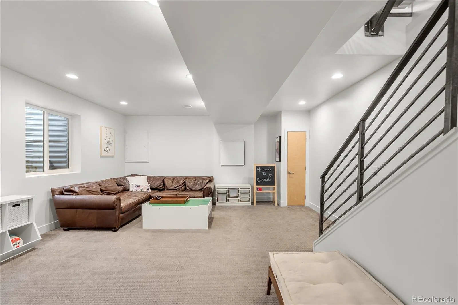 04012026165145 1600 25