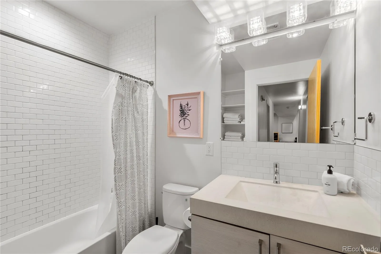 04012026165145 1600 27