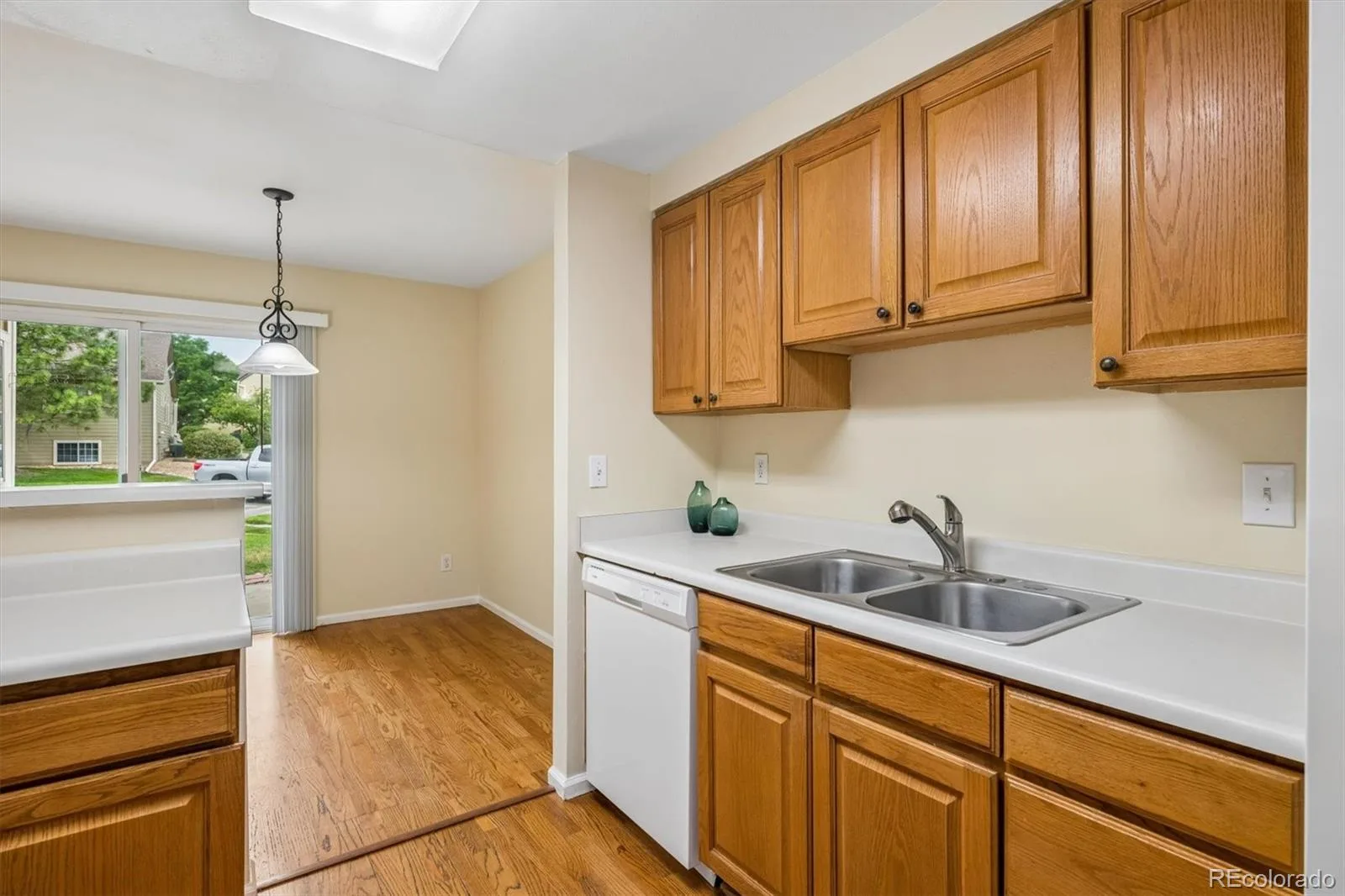 10229 W Fair Avenue #B Littleton CO 80127 | MLS #REC7958087 08162026233836 1600 8