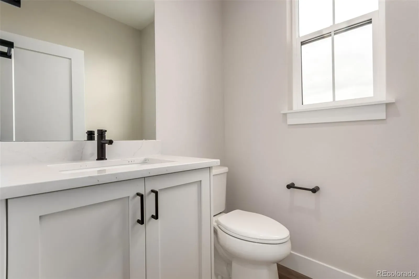 5611 Wheaton Avenue Longmont CO 80503 MLS #REC7961049 03272026202308 1600 31