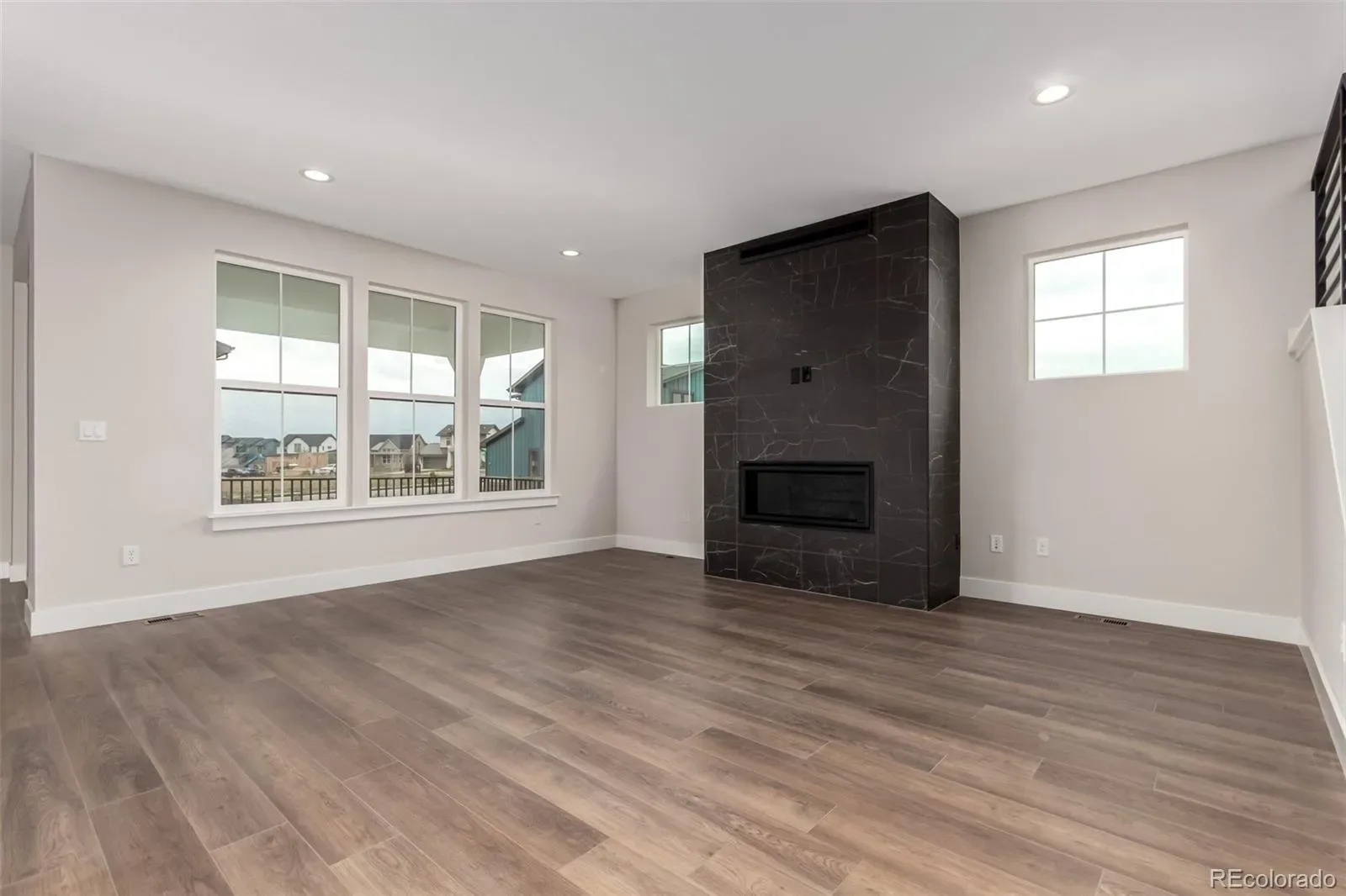 5611 Wheaton Avenue Longmont CO 80503 MLS #REC7961049 03272026202308 1600 4