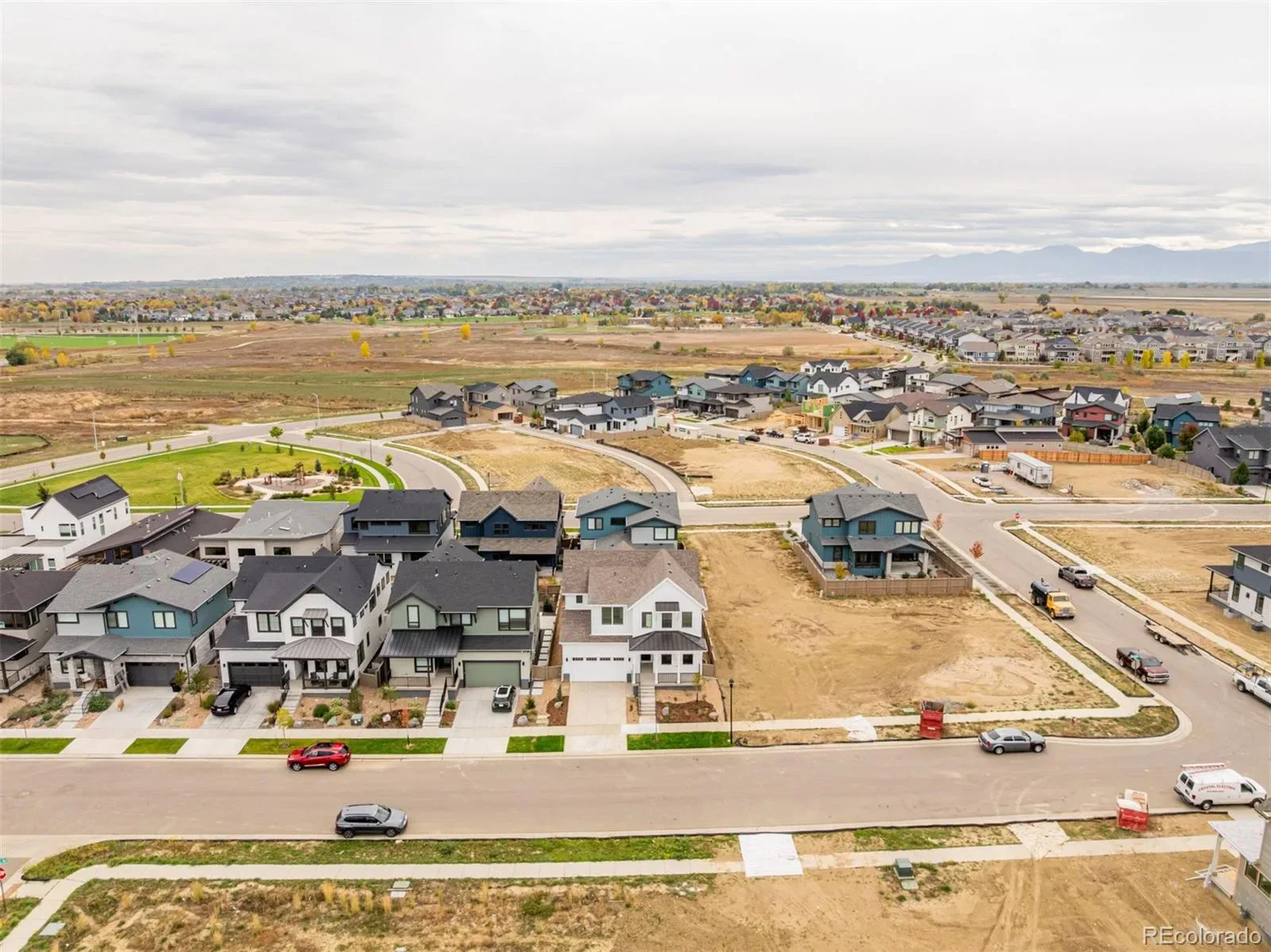 5611 Wheaton Avenue Longmont CO 80503 MLS #REC7961049 03272026202308 1600 43
