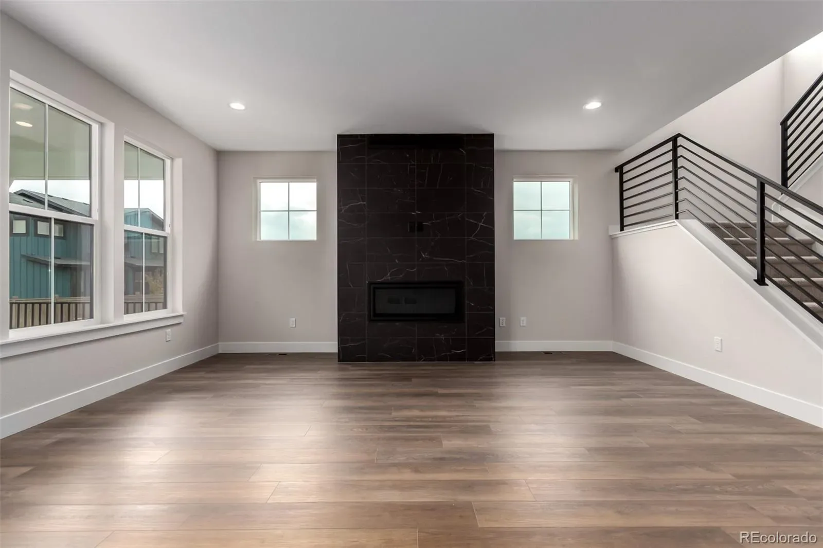 5611 Wheaton Avenue Longmont CO 80503 MLS #REC7961049 03272026202308 1600 6
