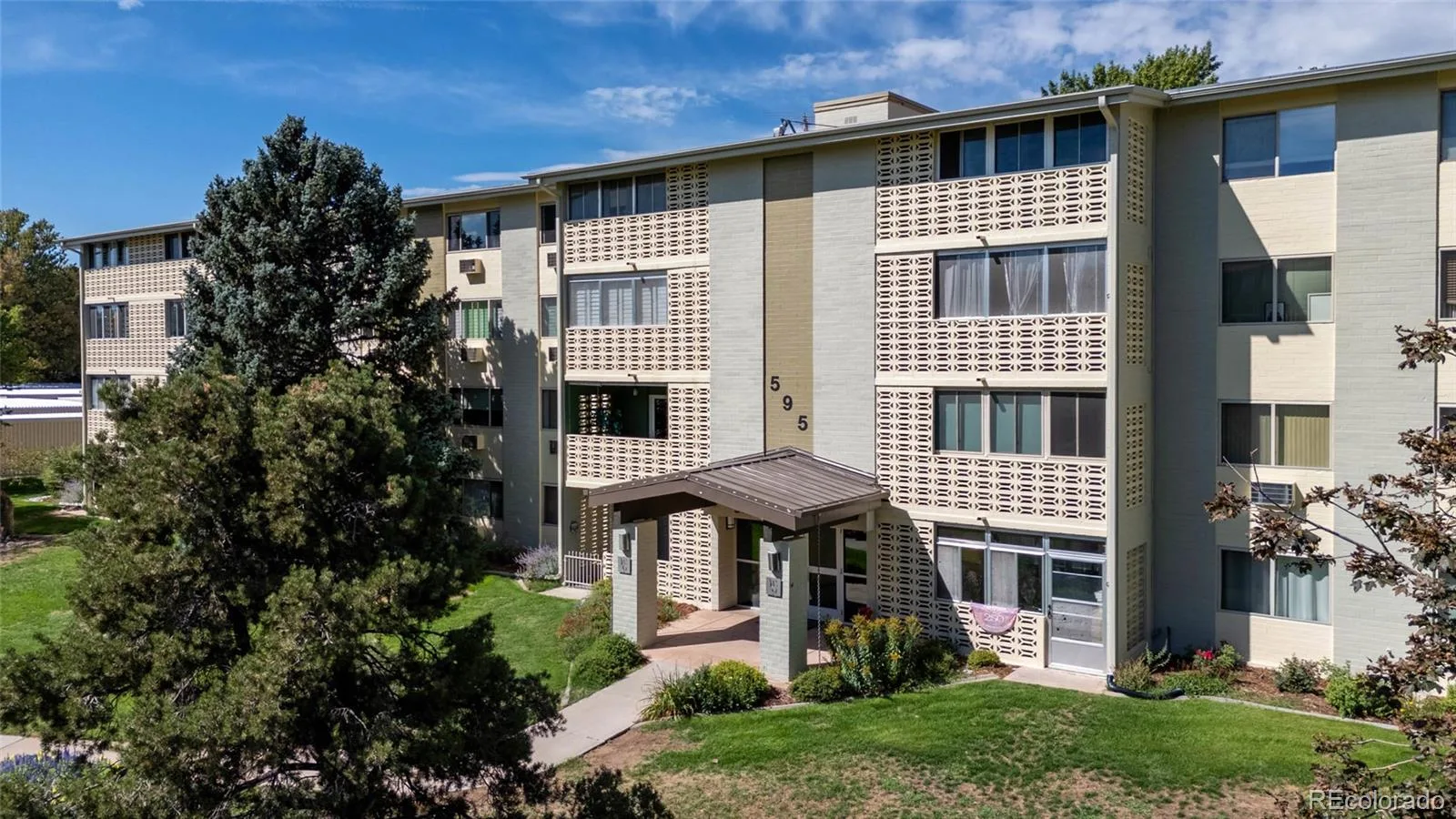 595 S Alton Way #11C Denver CO 80247 | MLS #REC7963079 09012026205235 1600 29