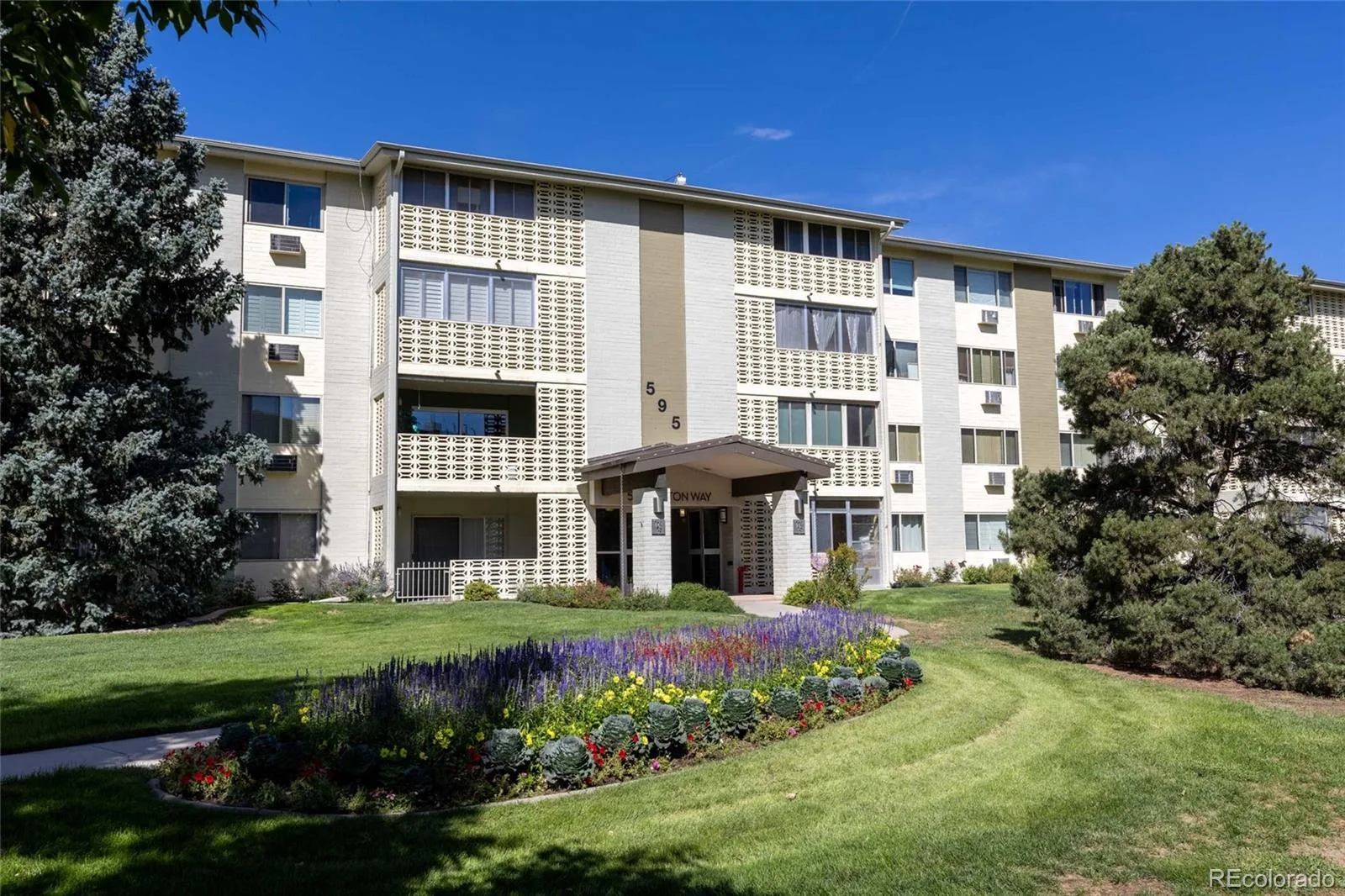 595 S Alton Way #11C Denver CO 80247 | MLS #REC7963079 09012026205235 1600 3