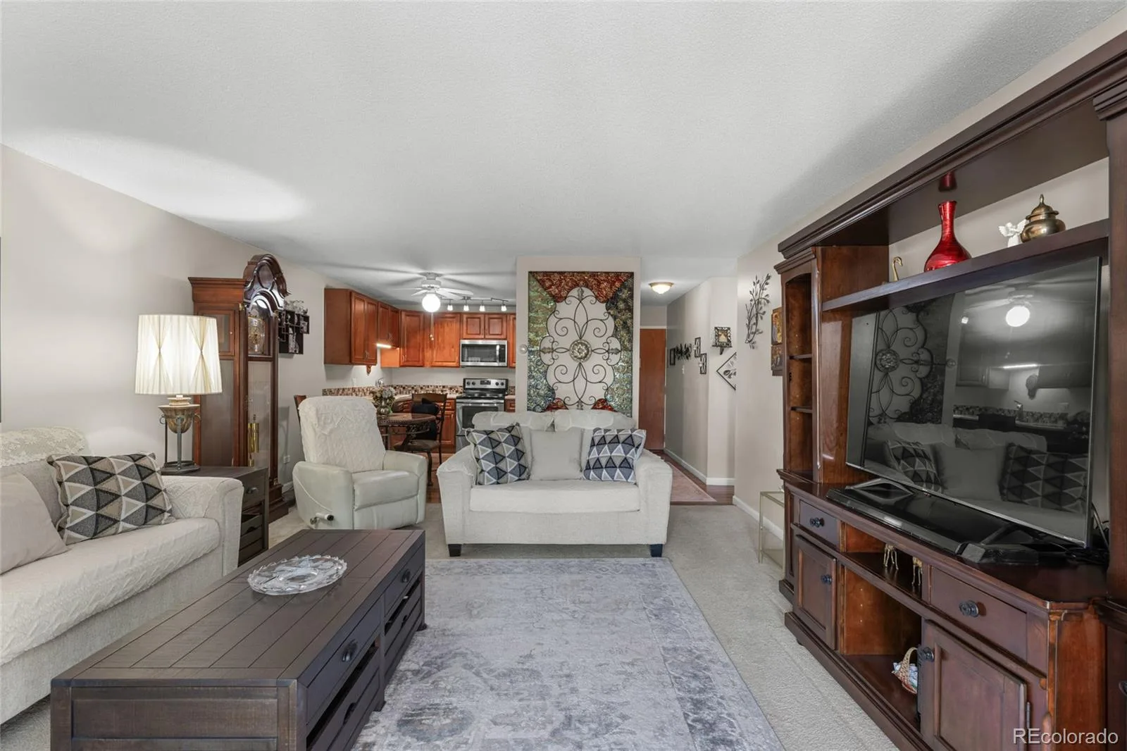 595 S Alton Way #11C Denver CO 80247 | MLS #REC7963079 09012026205235 1600 8