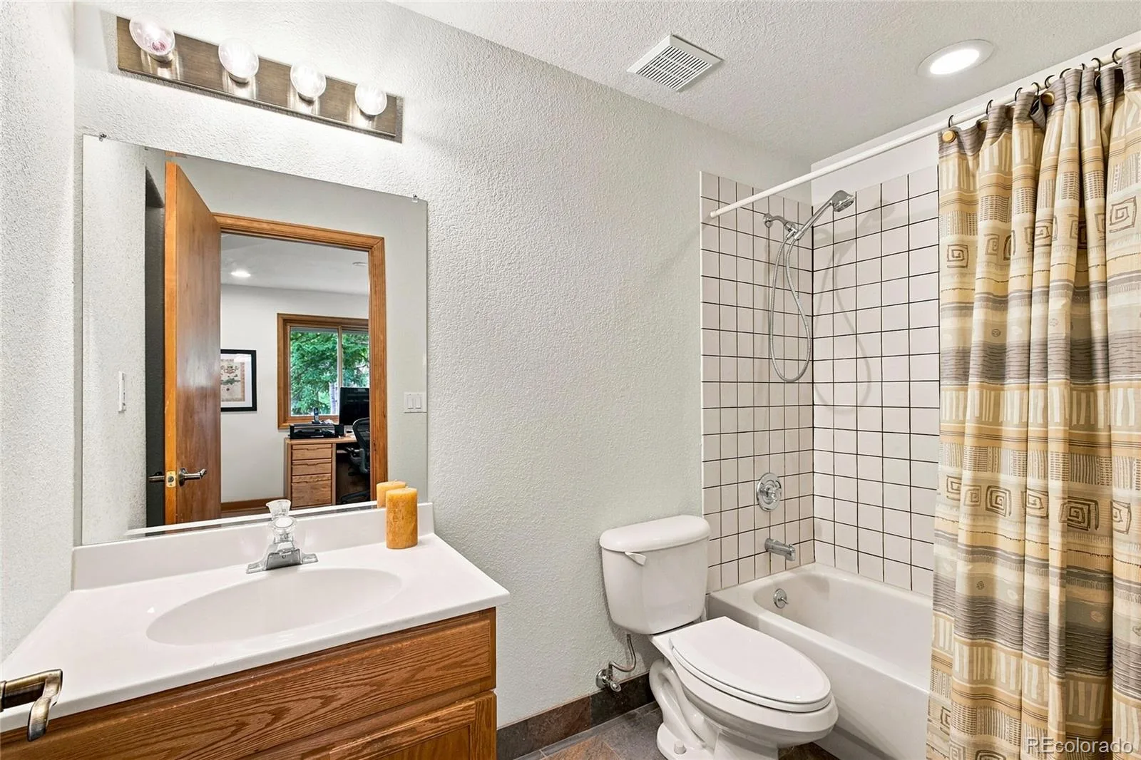 160 Meadowlark Drive Evergreen CO 80439 | MLS #REC7963588 08282026164811 1600 21