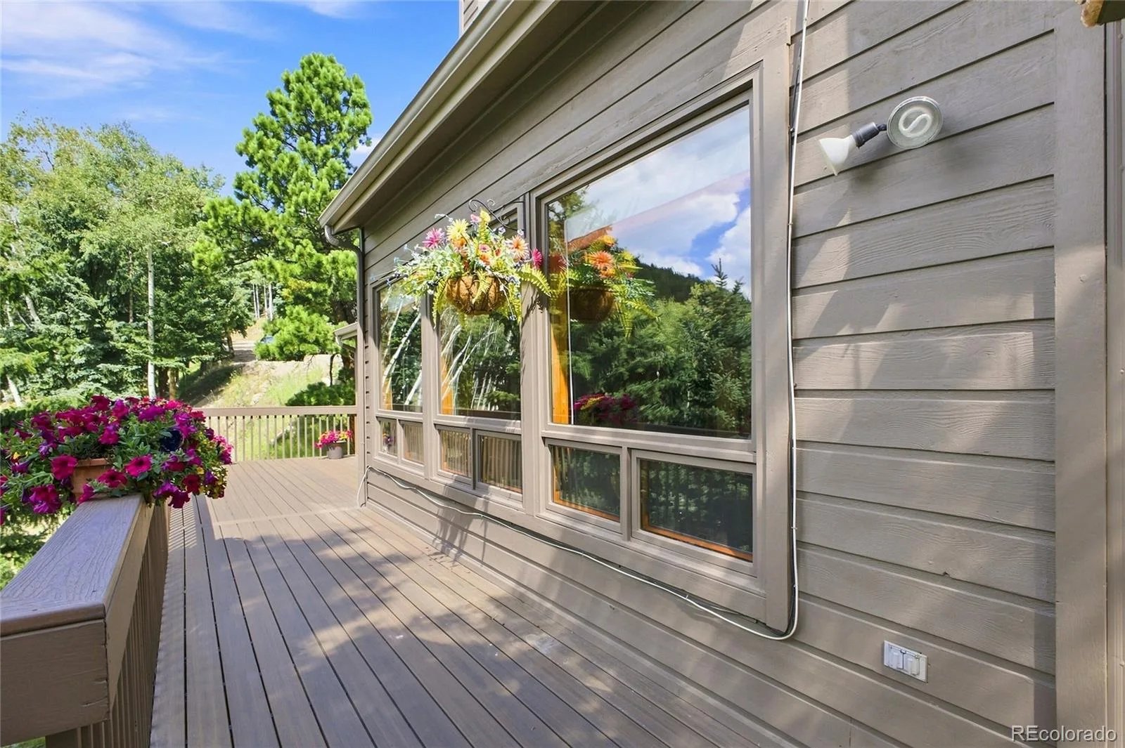 160 Meadowlark Drive Evergreen CO 80439 | MLS #REC7963588 08282026164811 1600 25