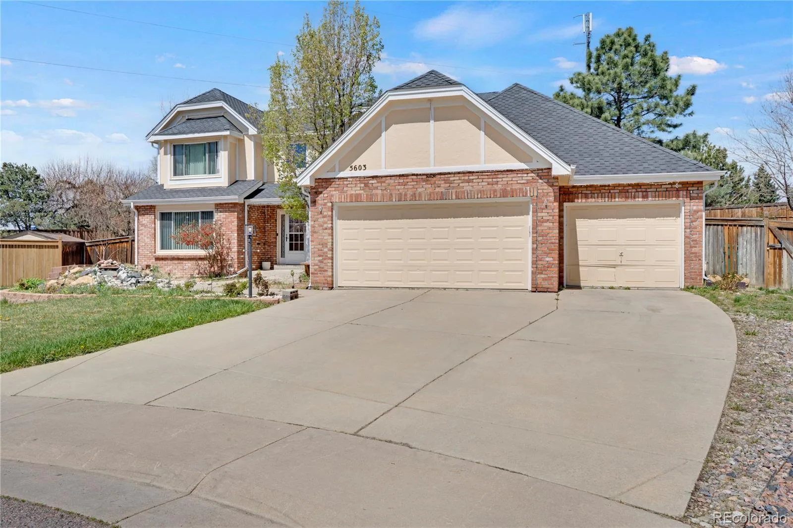 5603 S Pagosa Court Centennial CO 80015 | MLS #REC7963724 08242026165217 1600 2